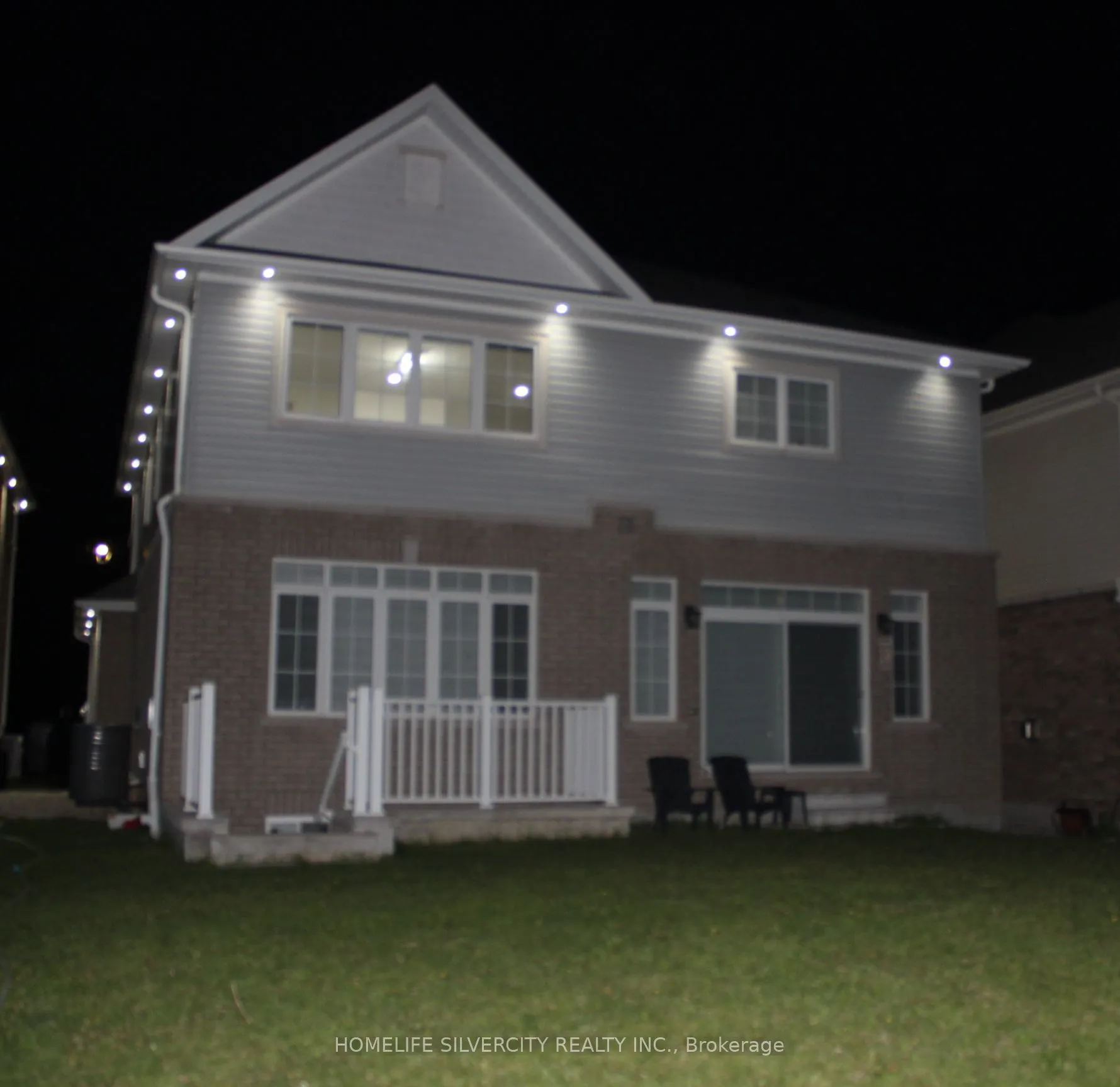 111 Oak Avenue