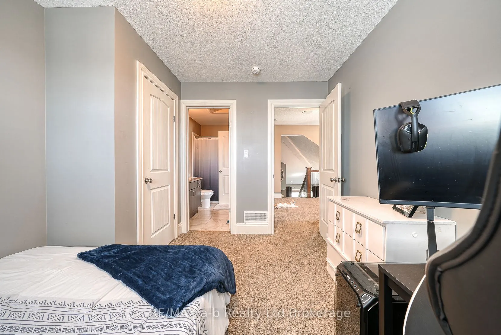 175 Ingersoll Street, #1
