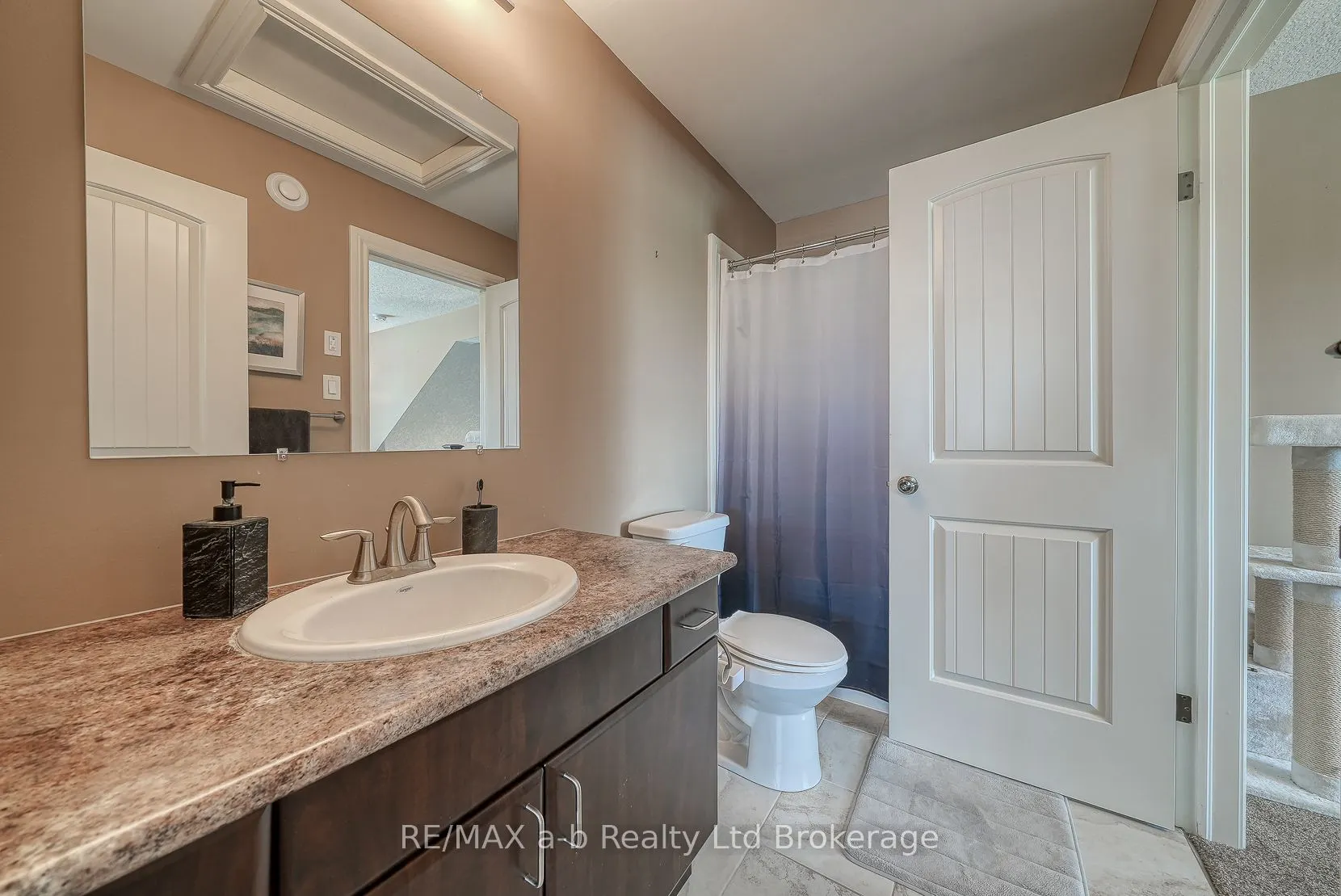 175 Ingersoll Street, #1
