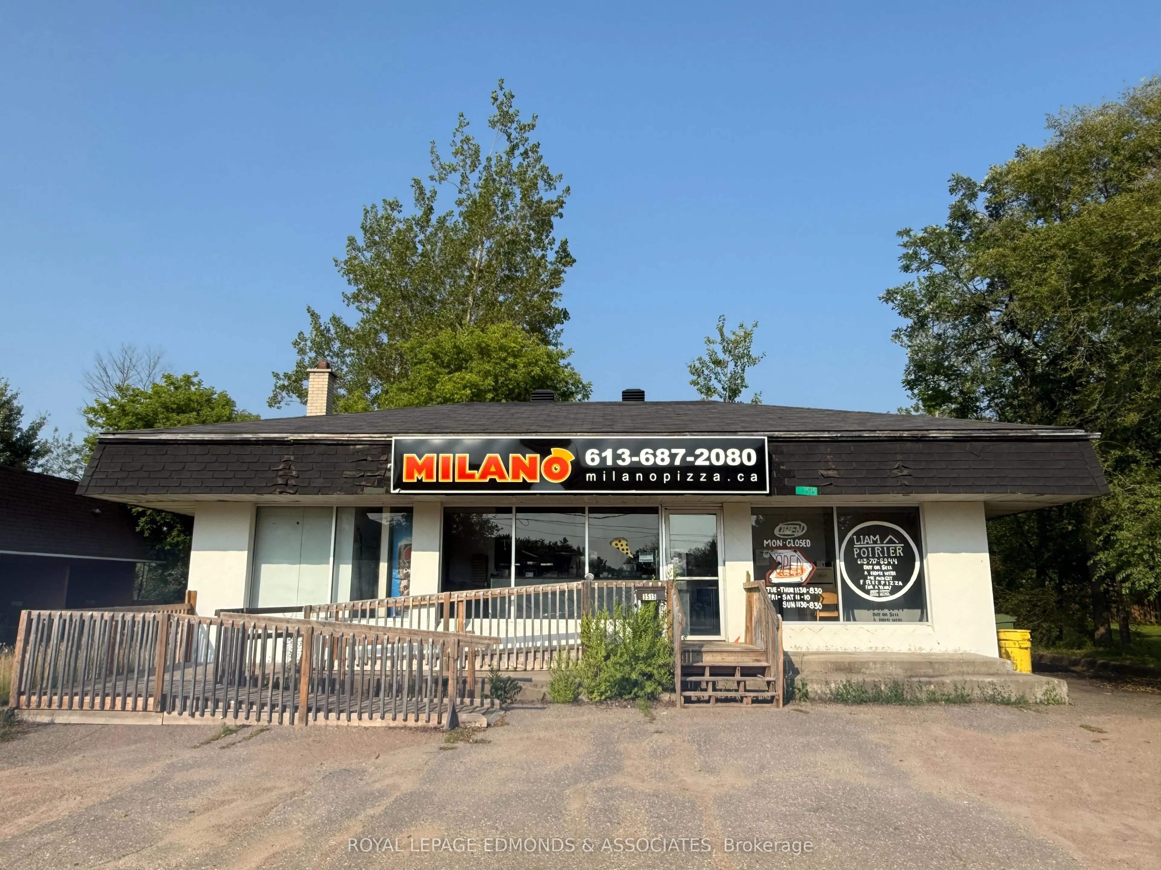 3515 Petawawa Boulevard