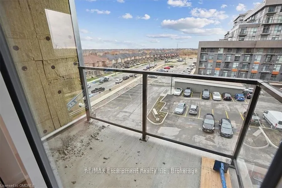 470 DUNDAS Street E, #423
