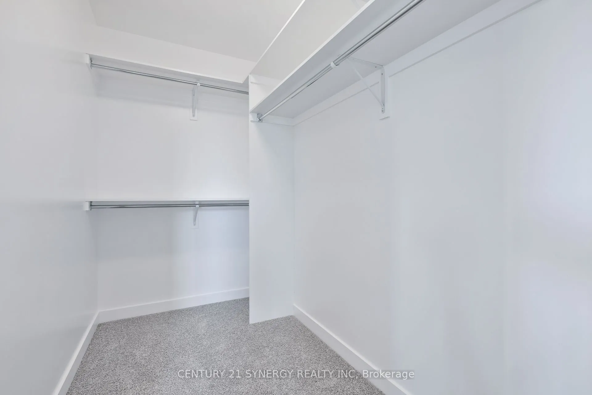 17 HELEN Street