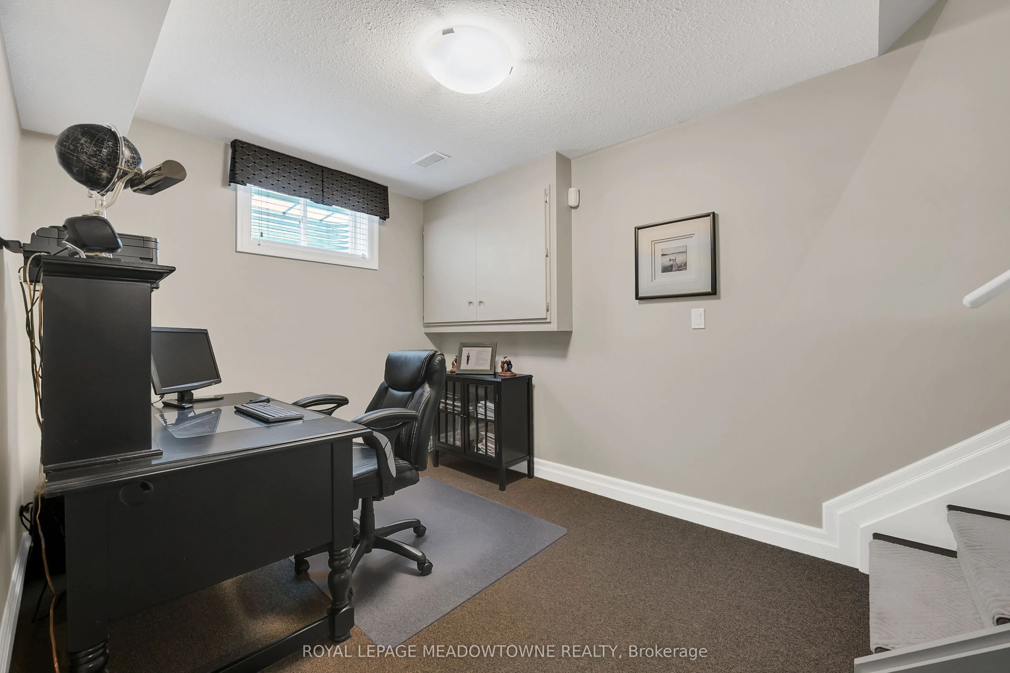 308 Creekside Drive