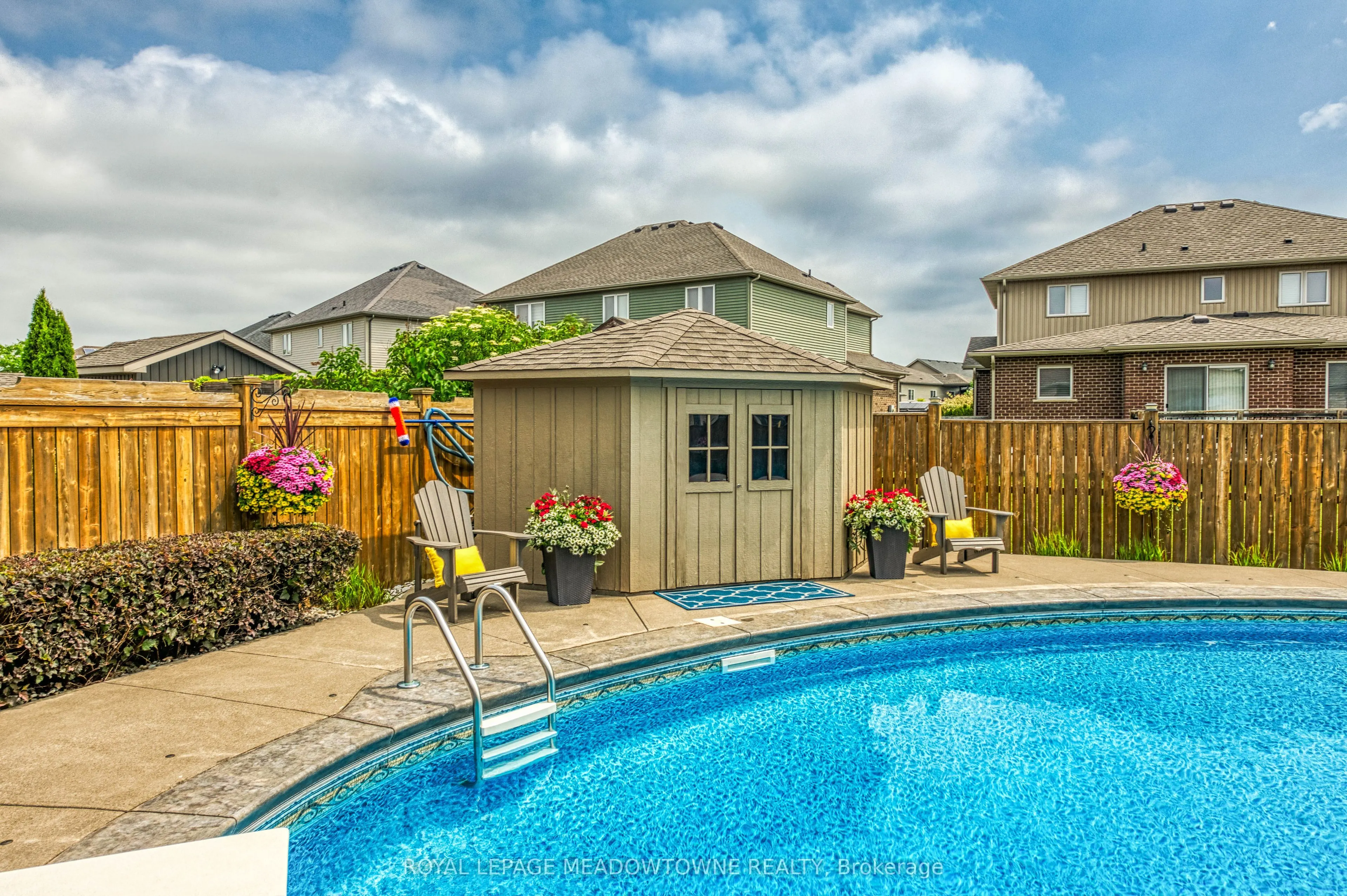308 Creekside Drive