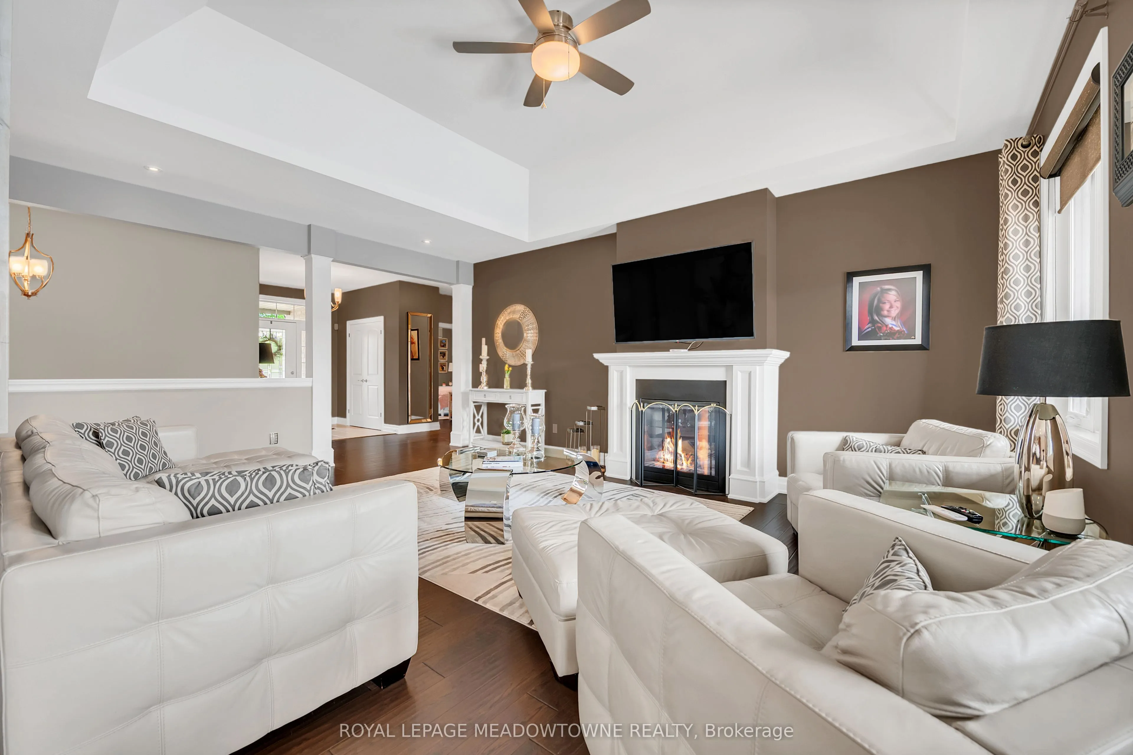 308 Creekside Drive