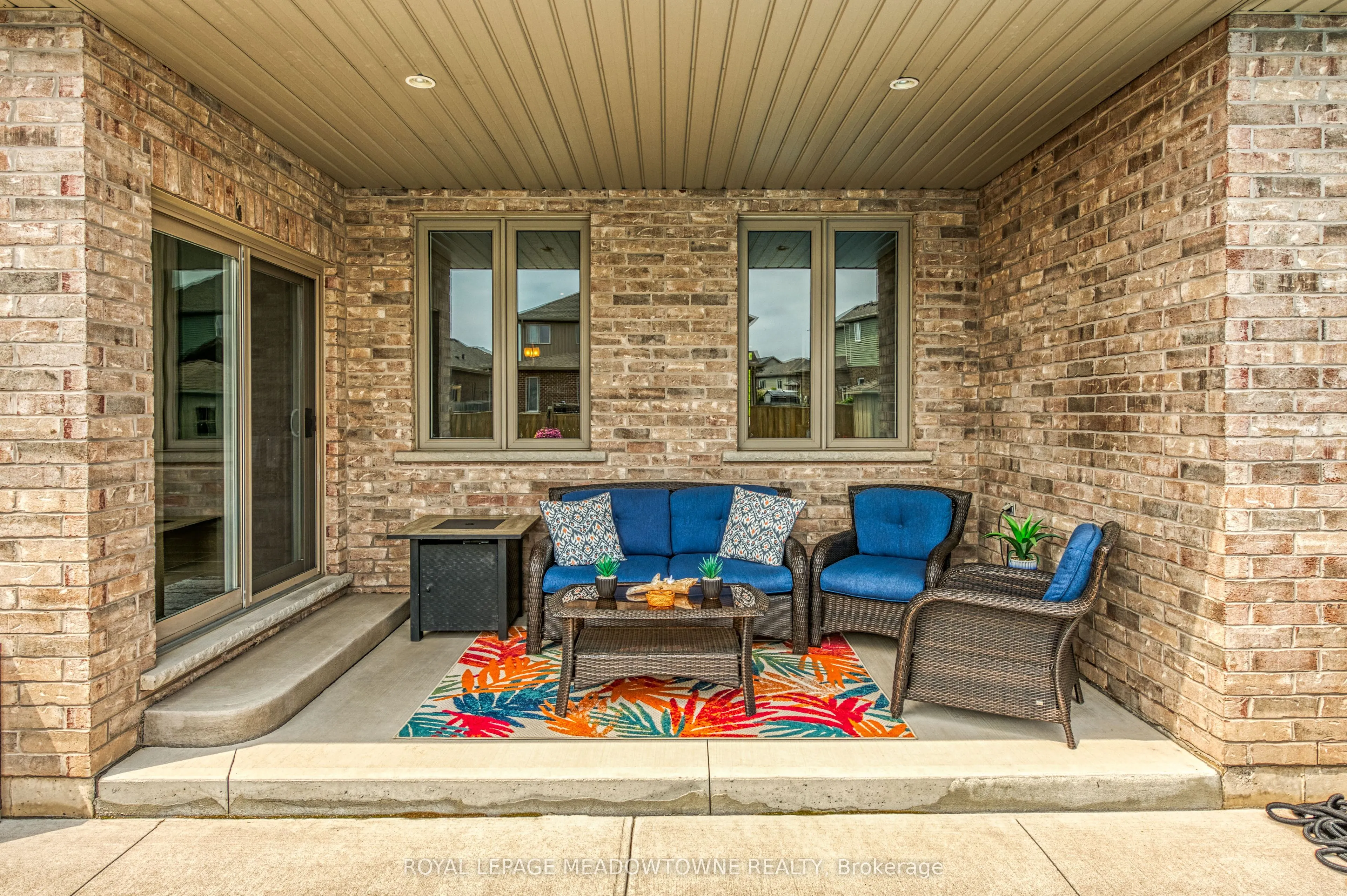 308 Creekside Drive