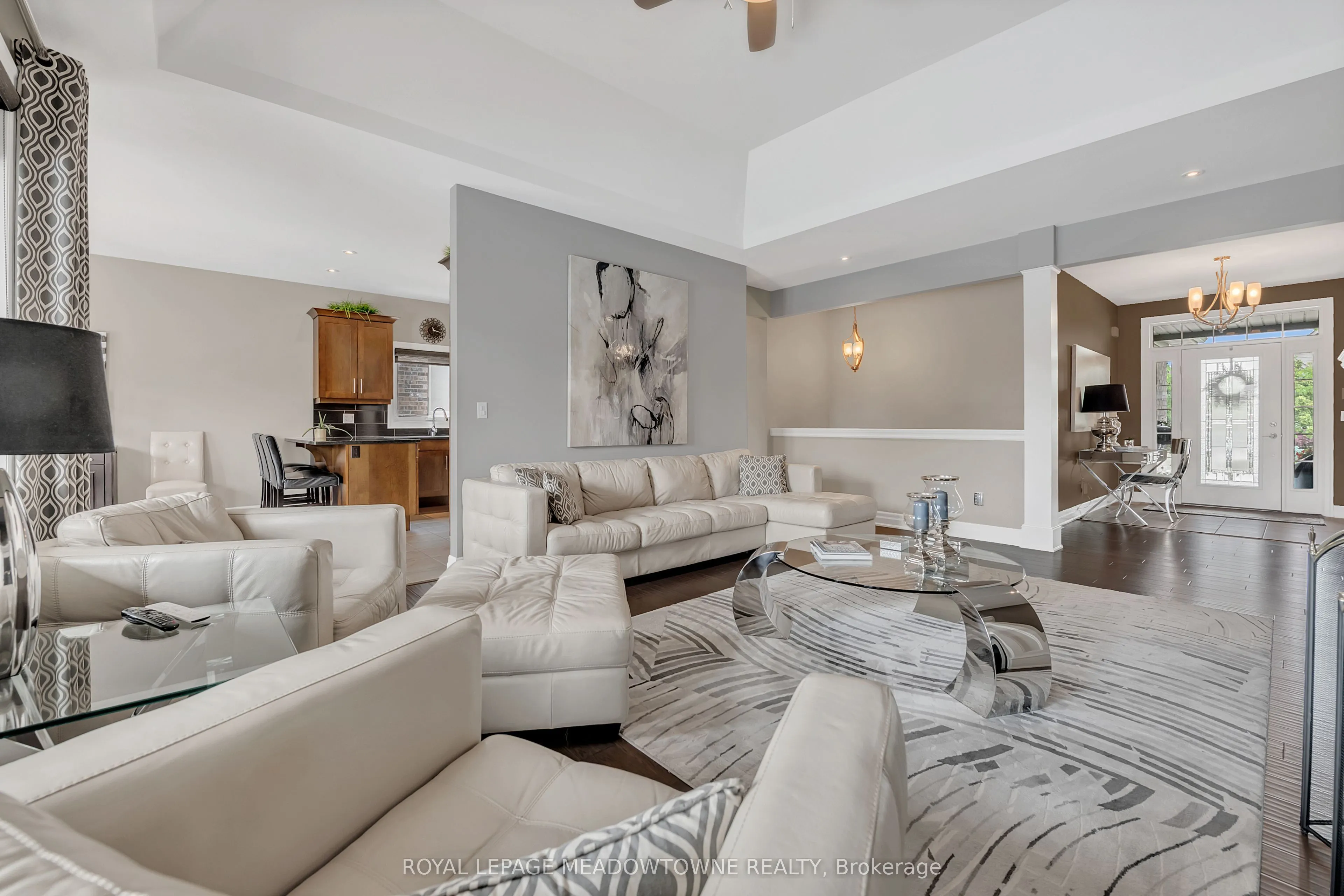 308 Creekside Drive
