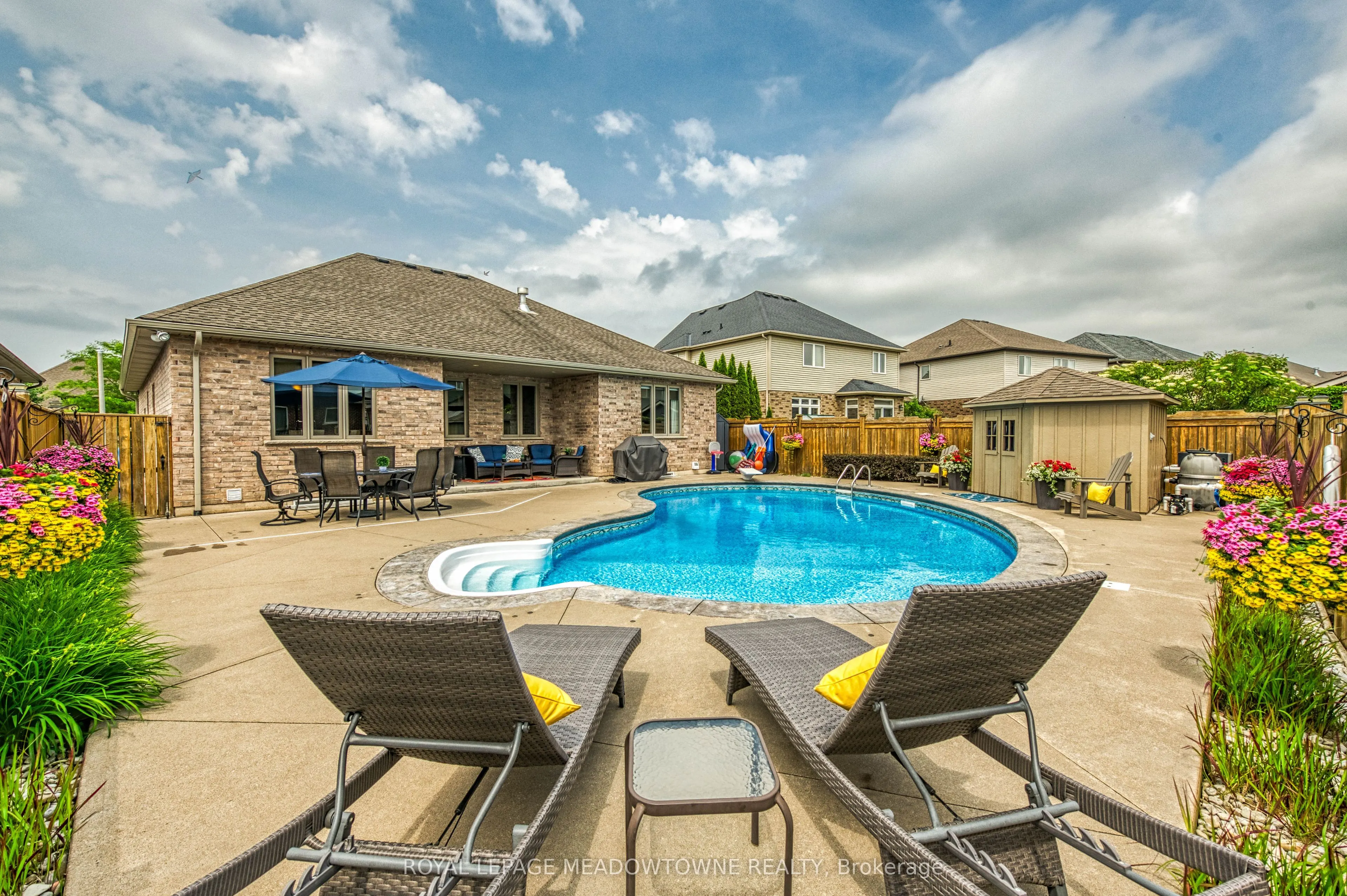 308 Creekside Drive