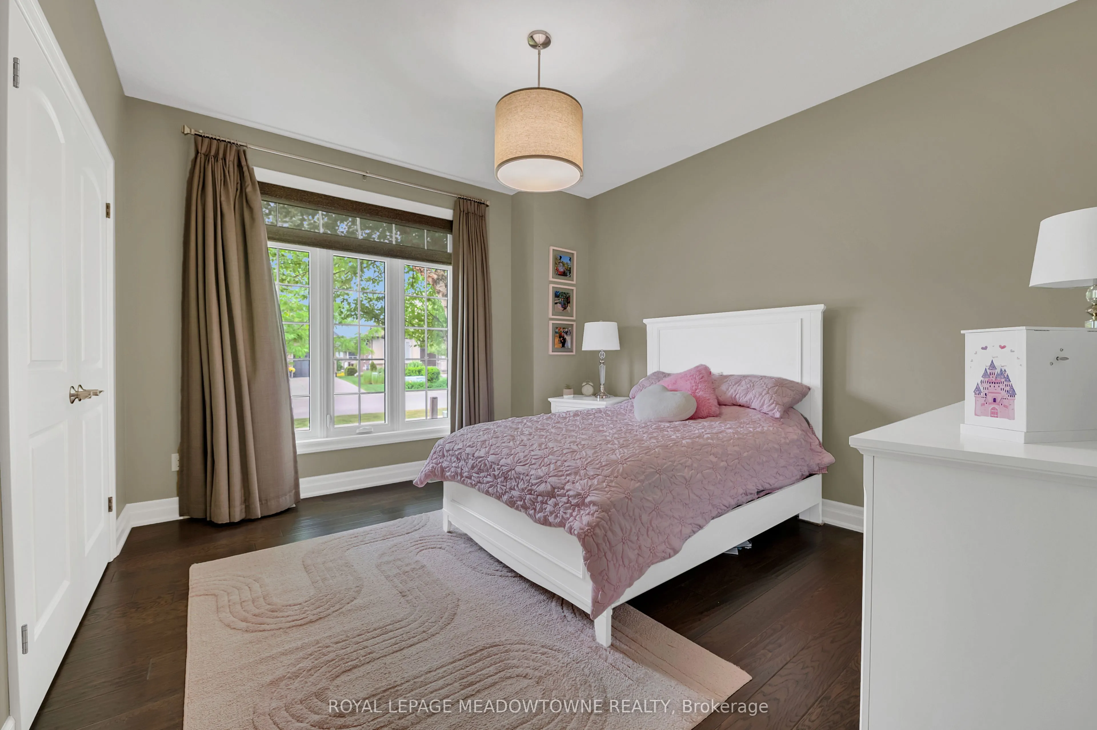 308 Creekside Drive