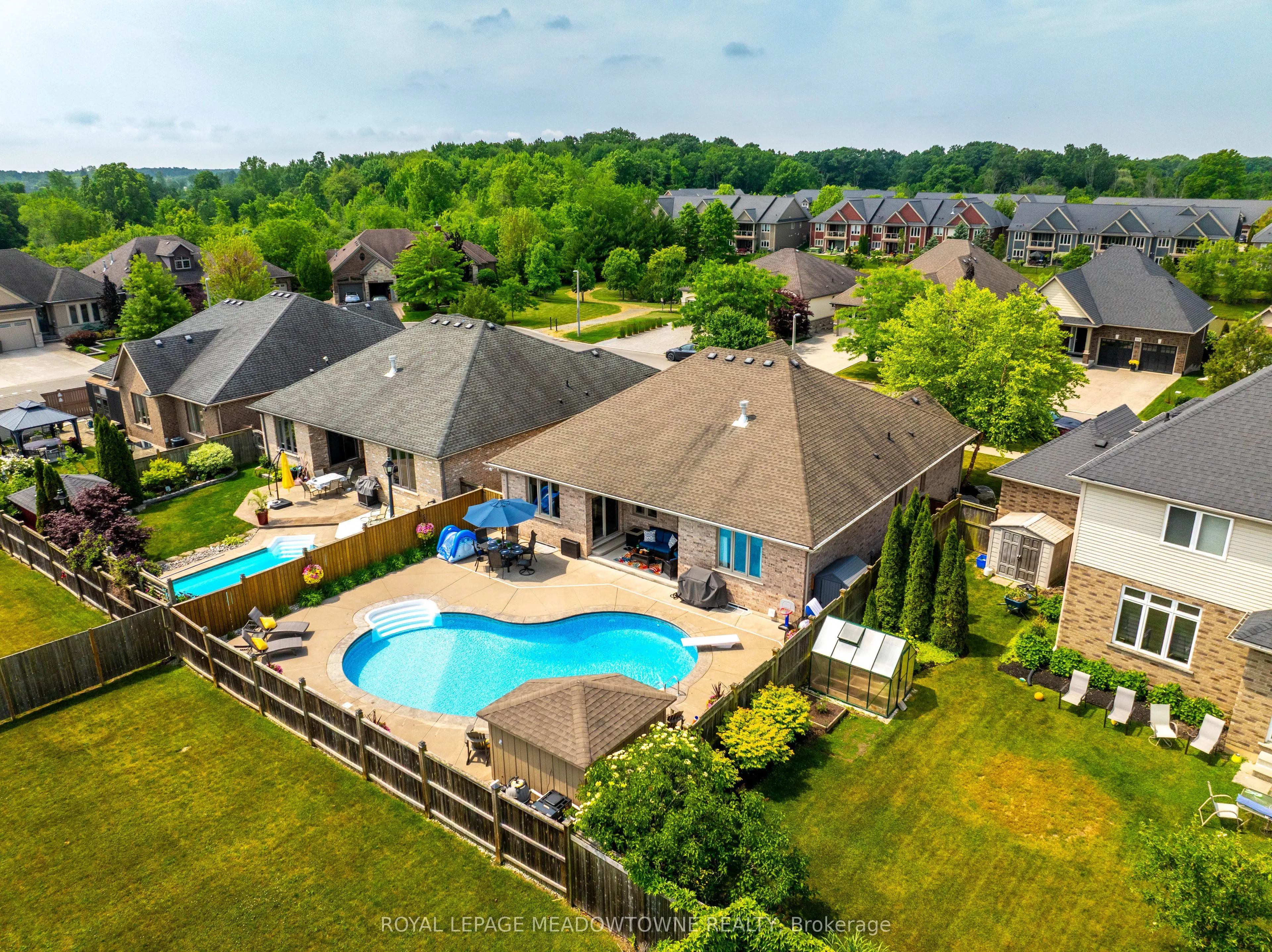 308 Creekside Drive