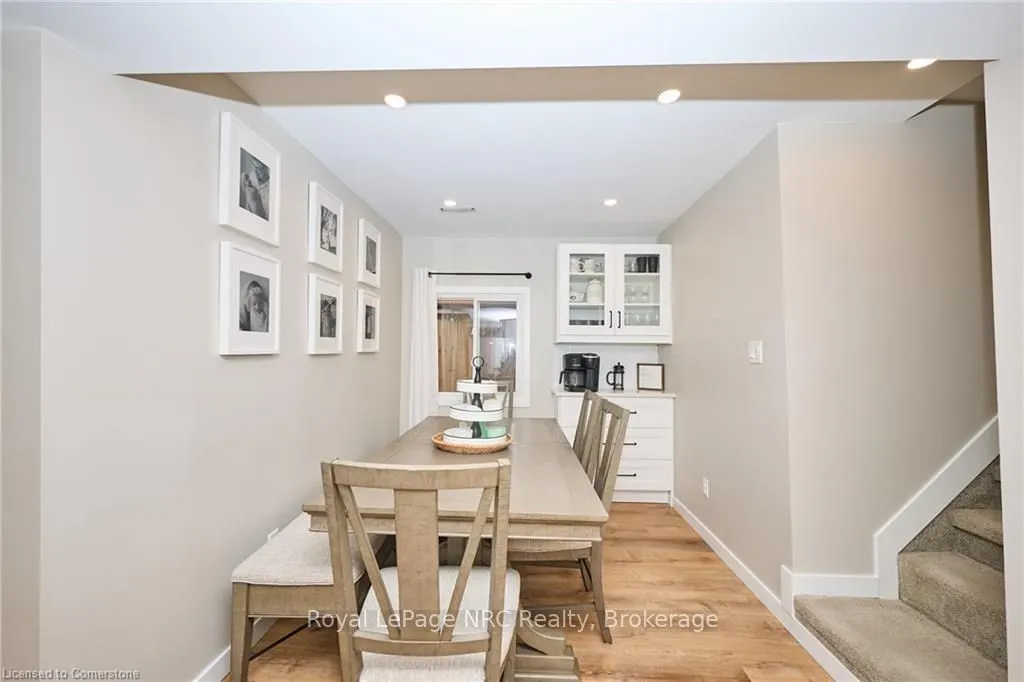 162 Dufferin Avenue