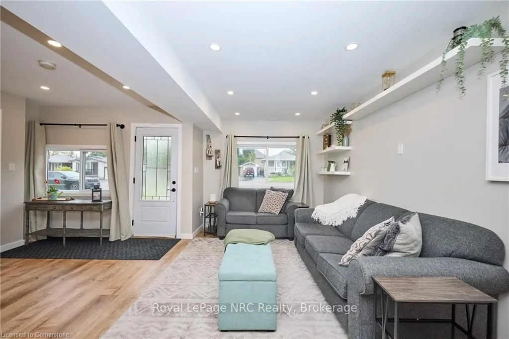 162 Dufferin Avenue