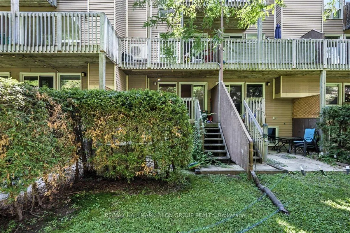 6748 Jeanne D'arc Boulevard, #A