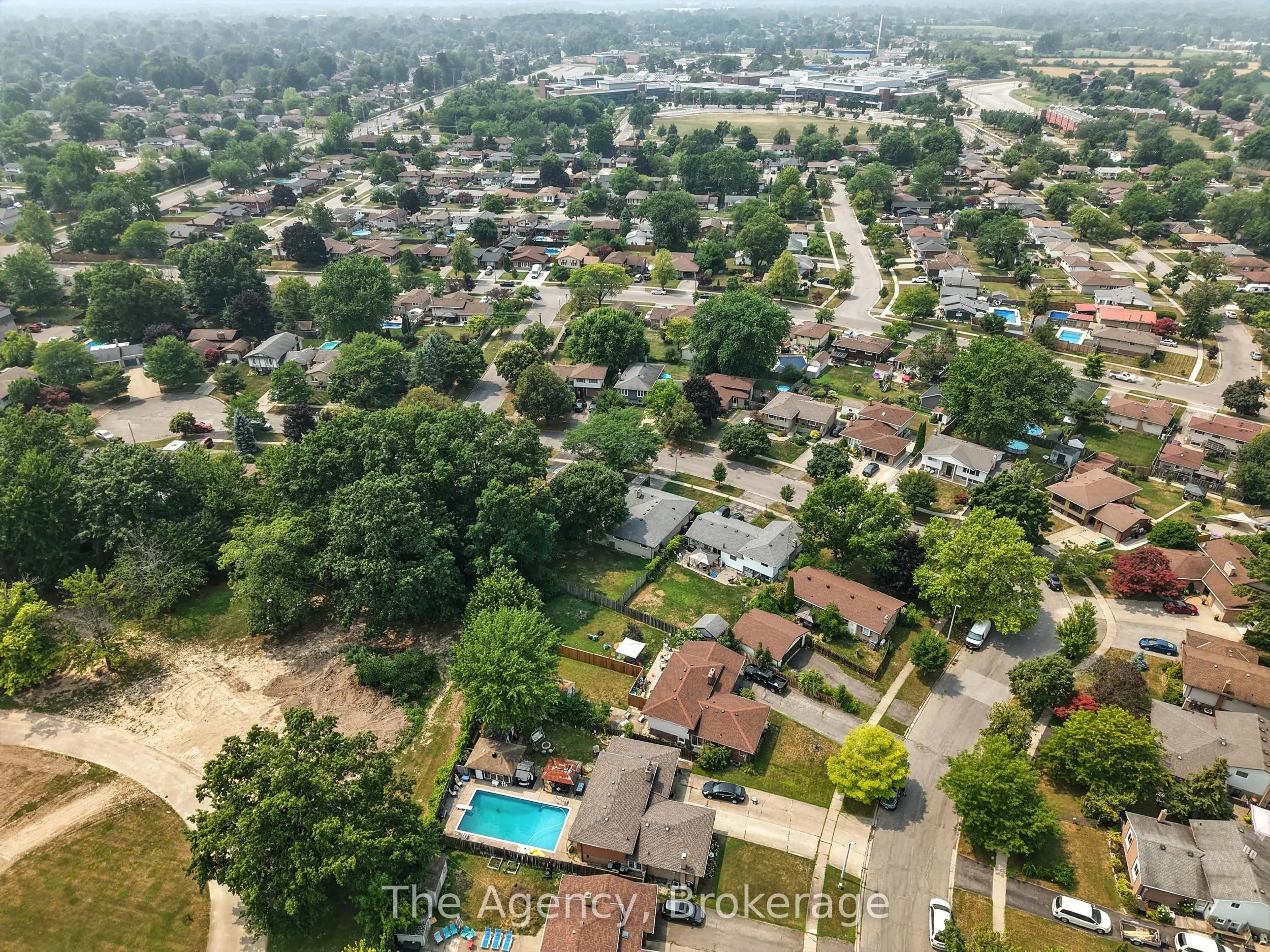 32 Royal Oak Drive
