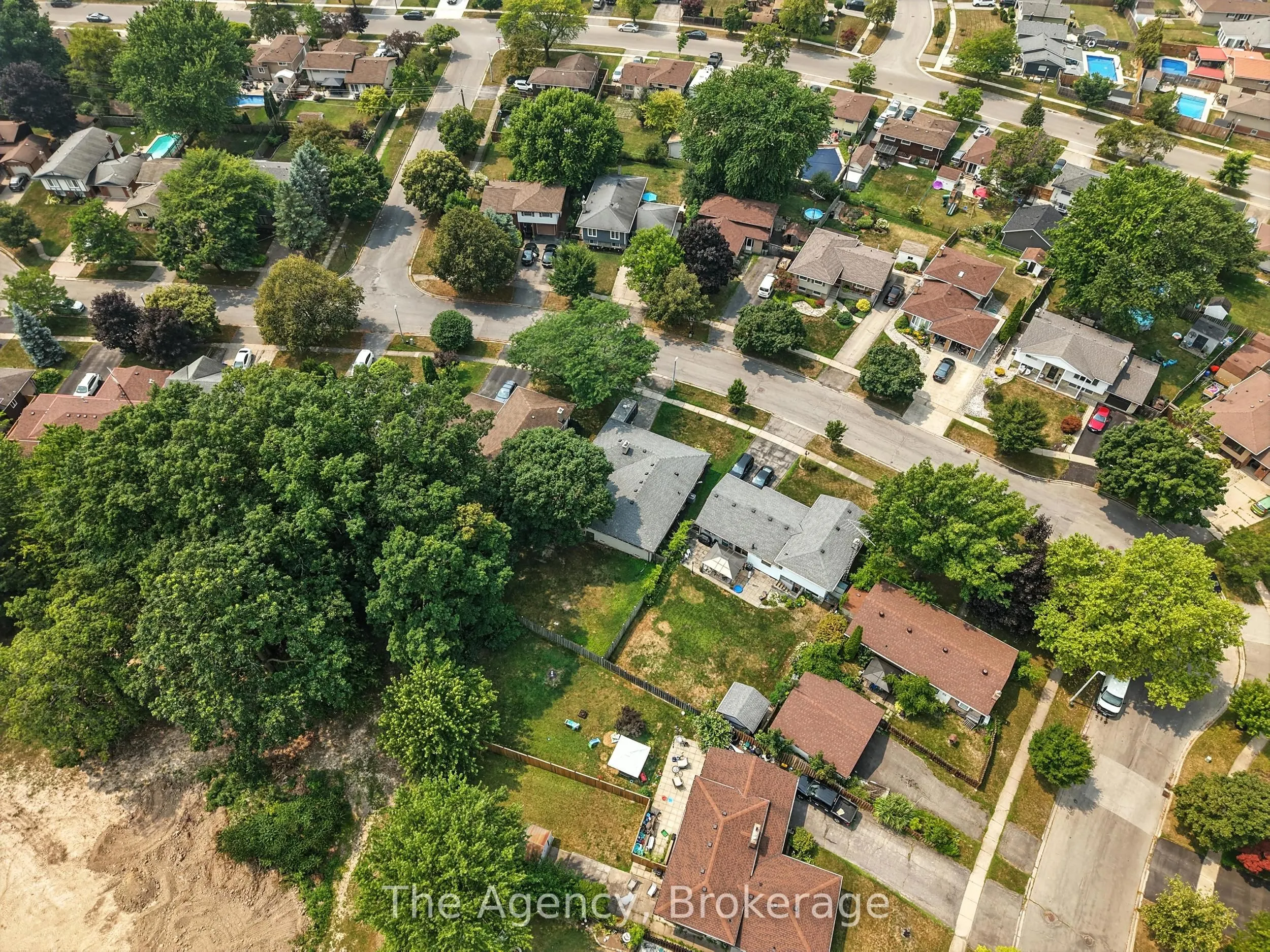 32 Royal Oak Drive
