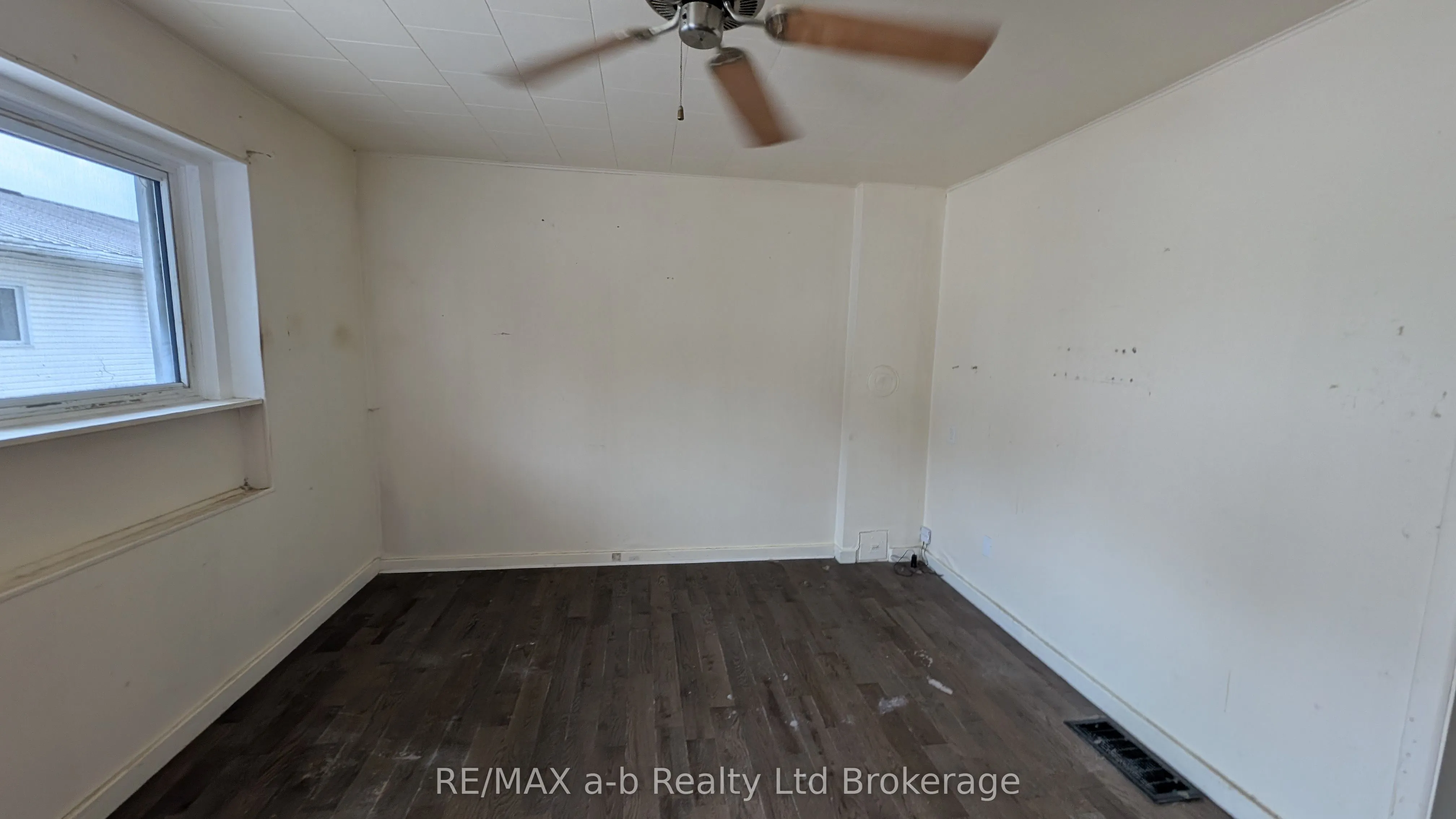 595767 Highway 59, R.R. #6 Road