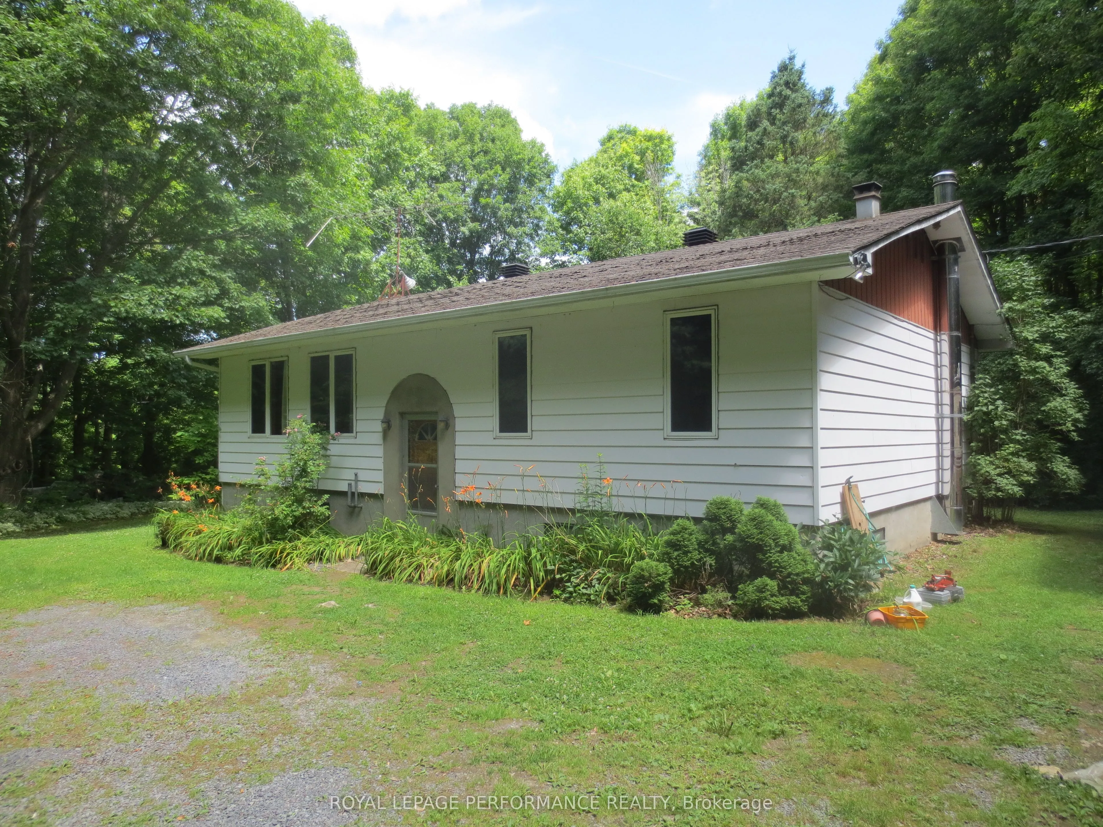 21625 Concession Rd 10 Road