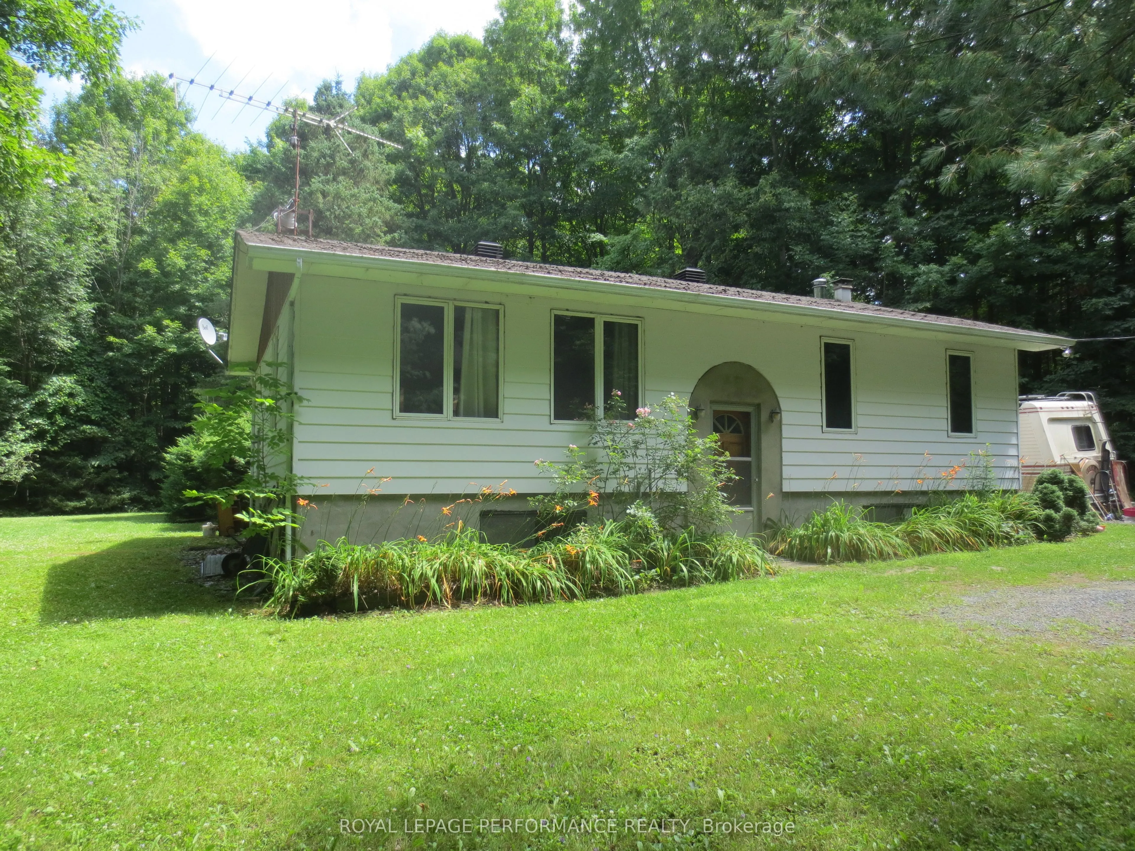 21625 Concession Rd 10 Road