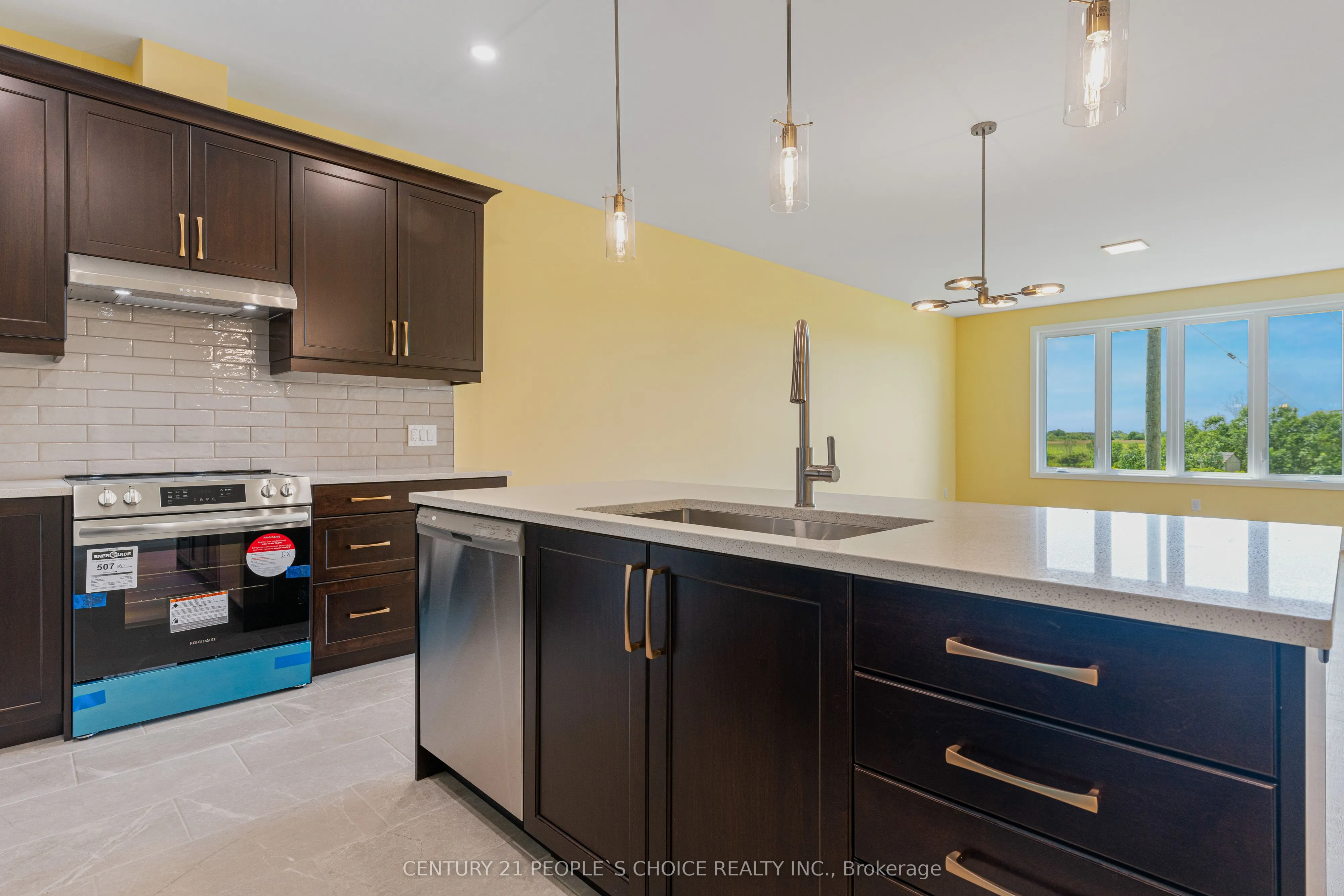 3947 Mitchell Crescent