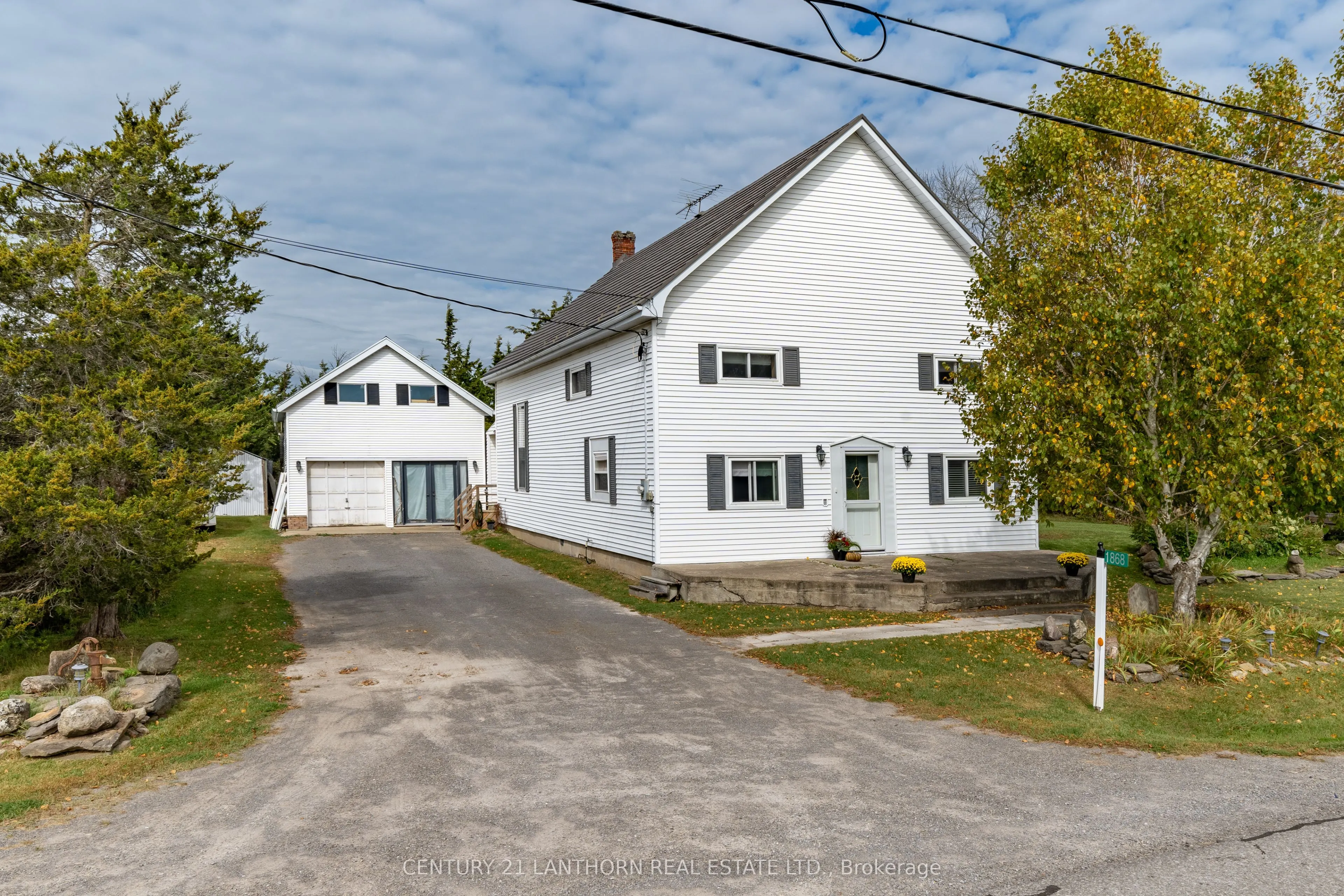 1868 County Road 14 Road