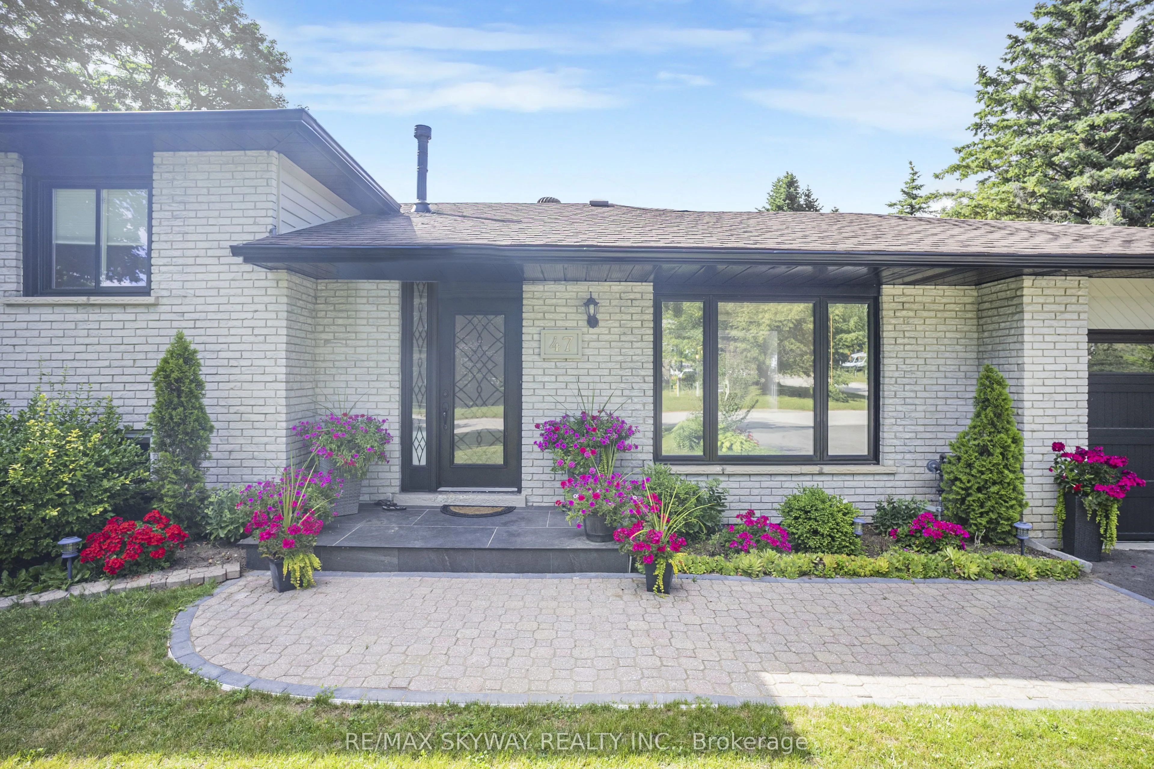 47 Erin Heights Drive