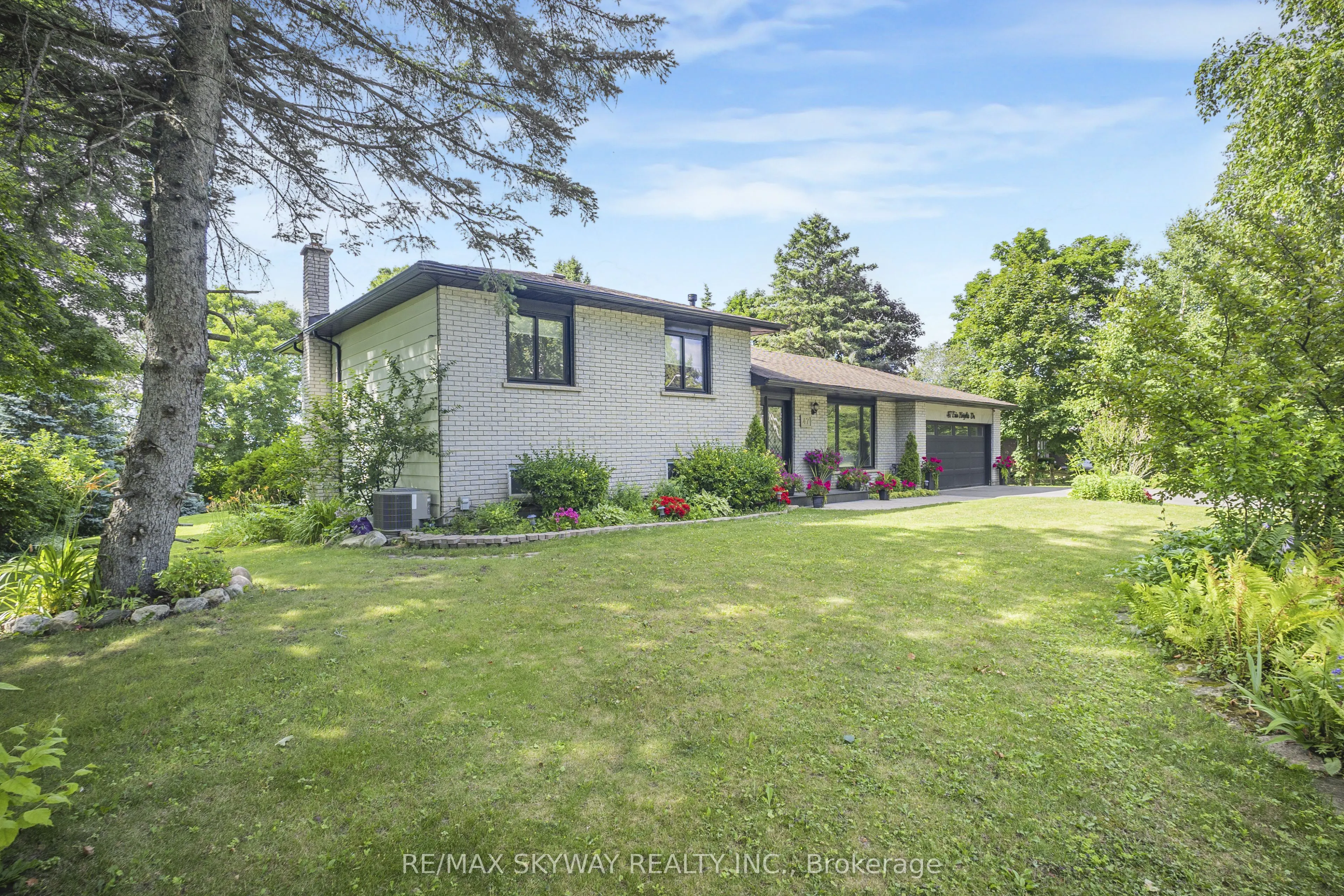 47 Erin Heights Drive