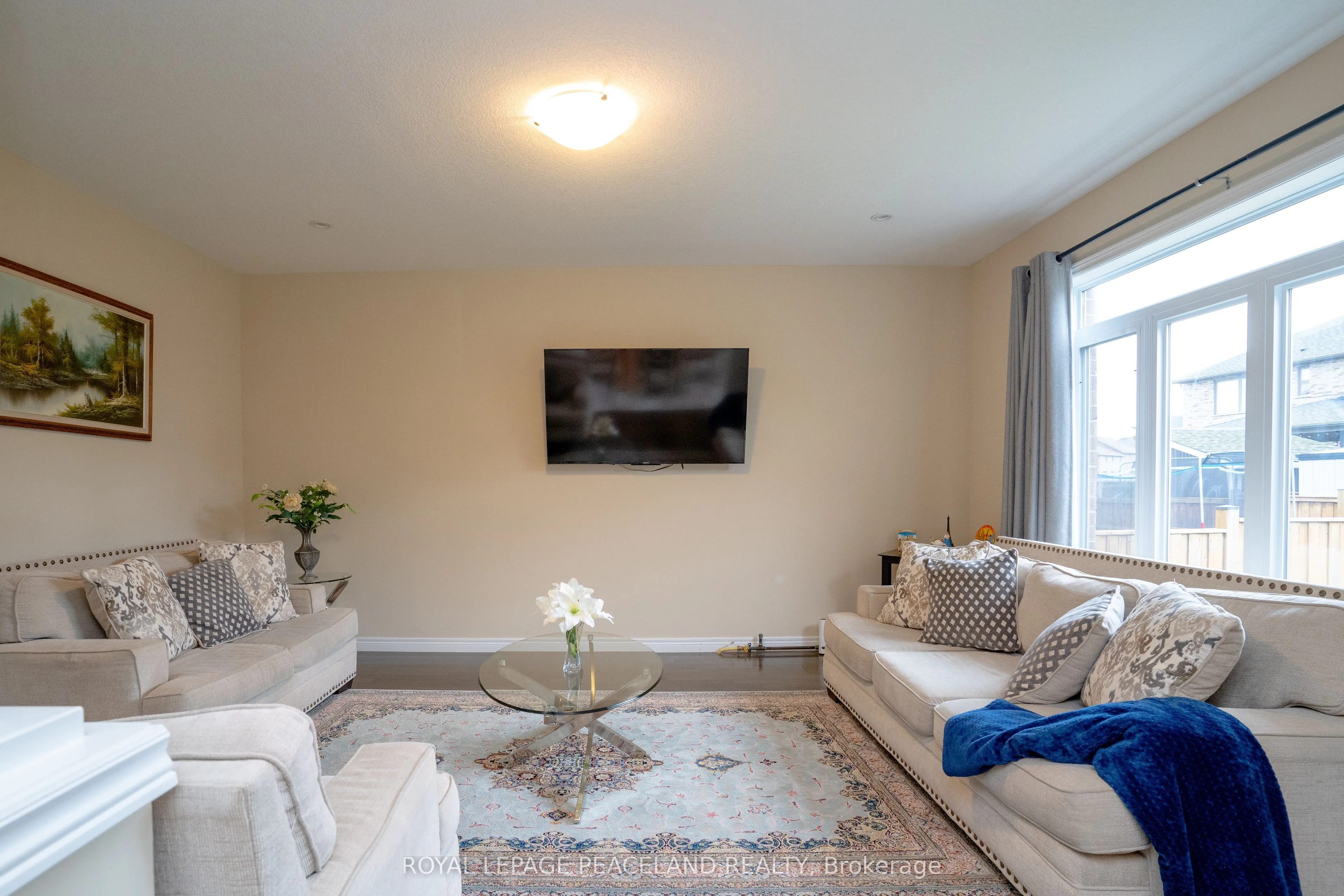 792 Snowberry Court