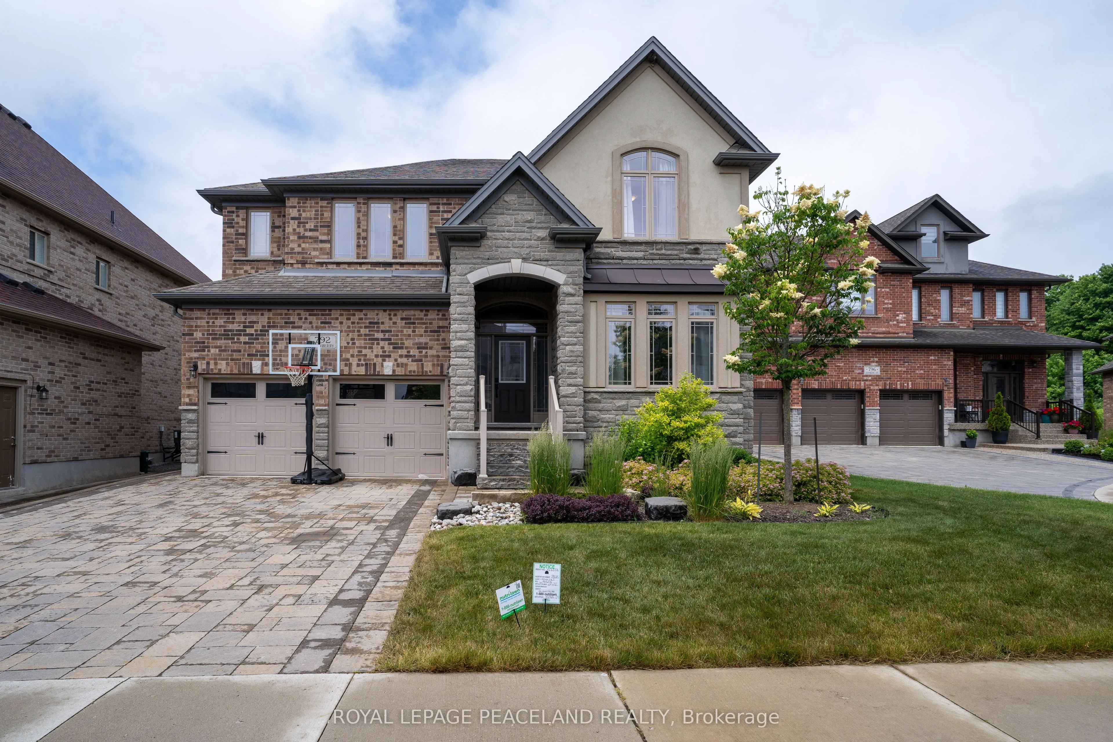 792 Snowberry Court
