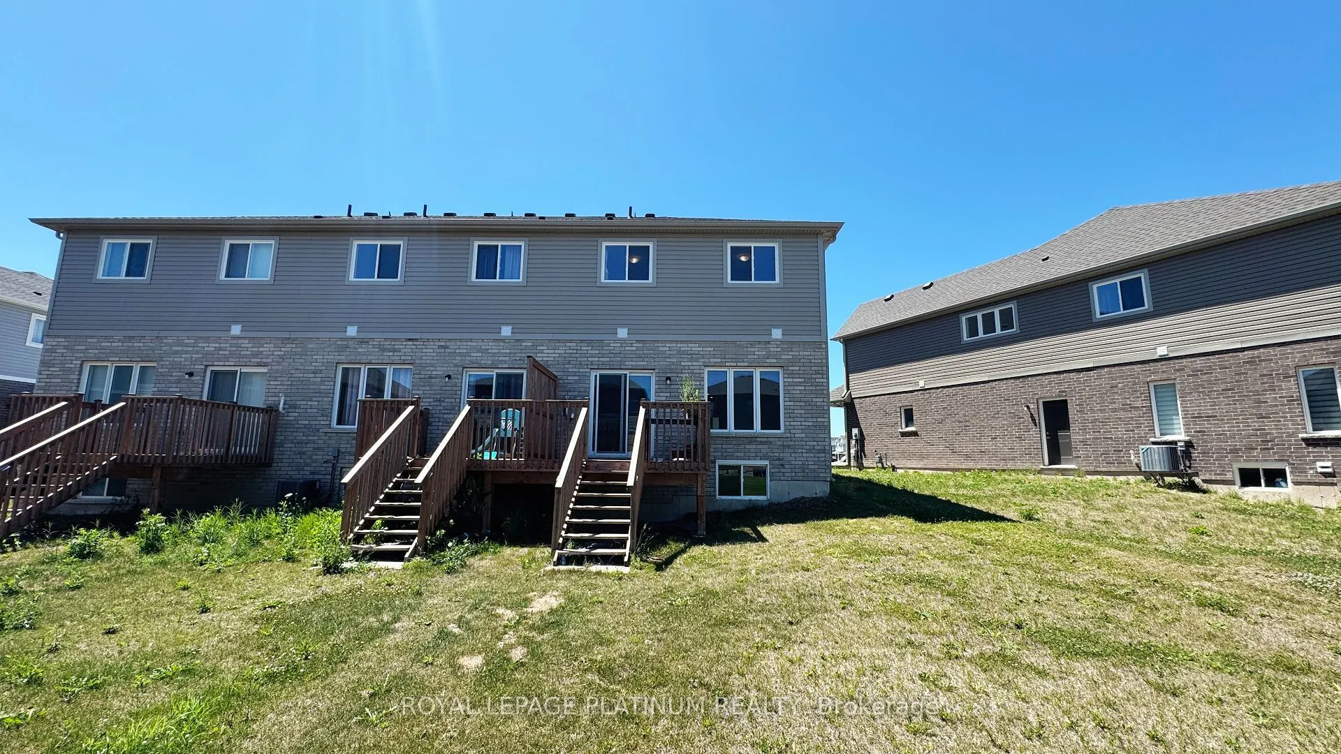 32 Sunflower Place