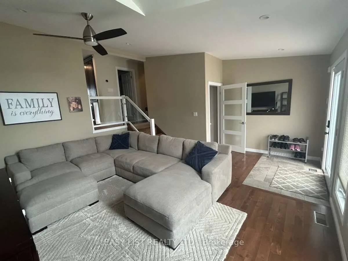 2685 Tourangeau Road