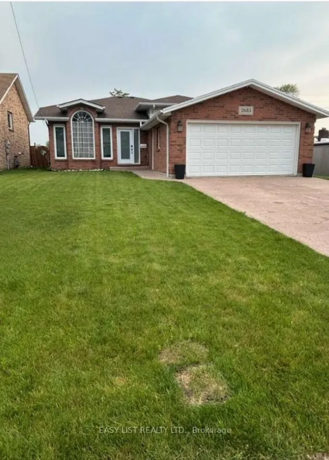 2685 Tourangeau Road