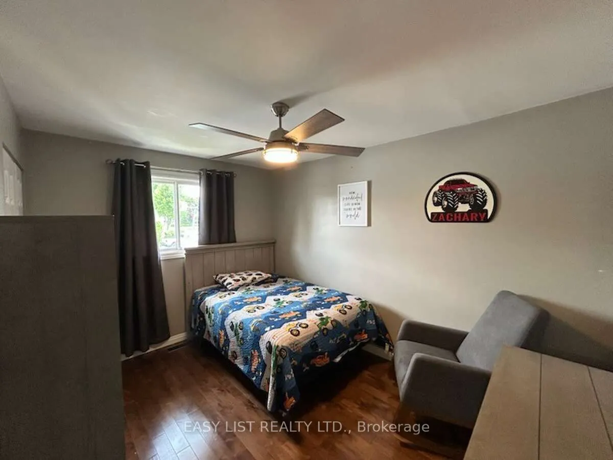 2685 Tourangeau Road