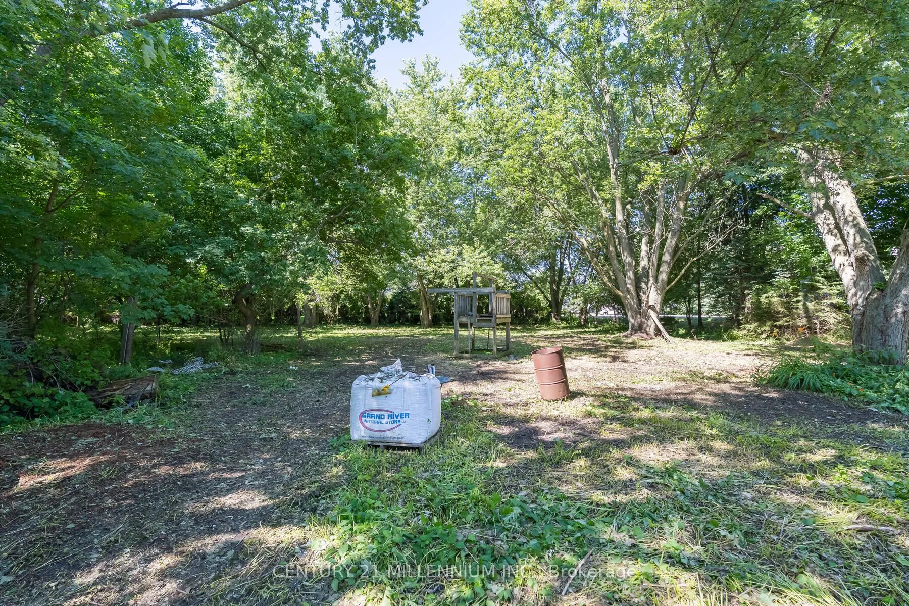 6052 Highway 6 Line
