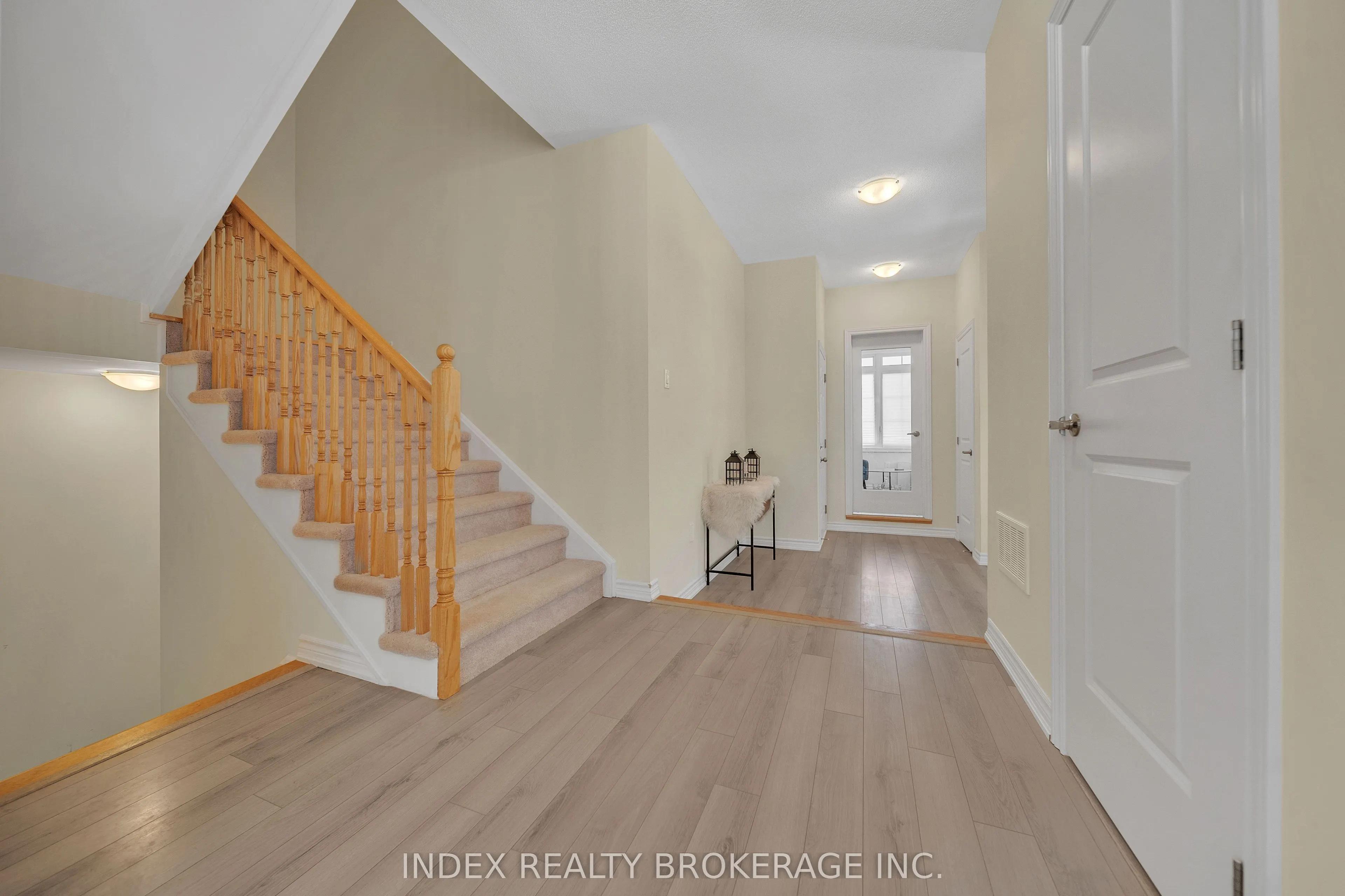 11 Steer Road