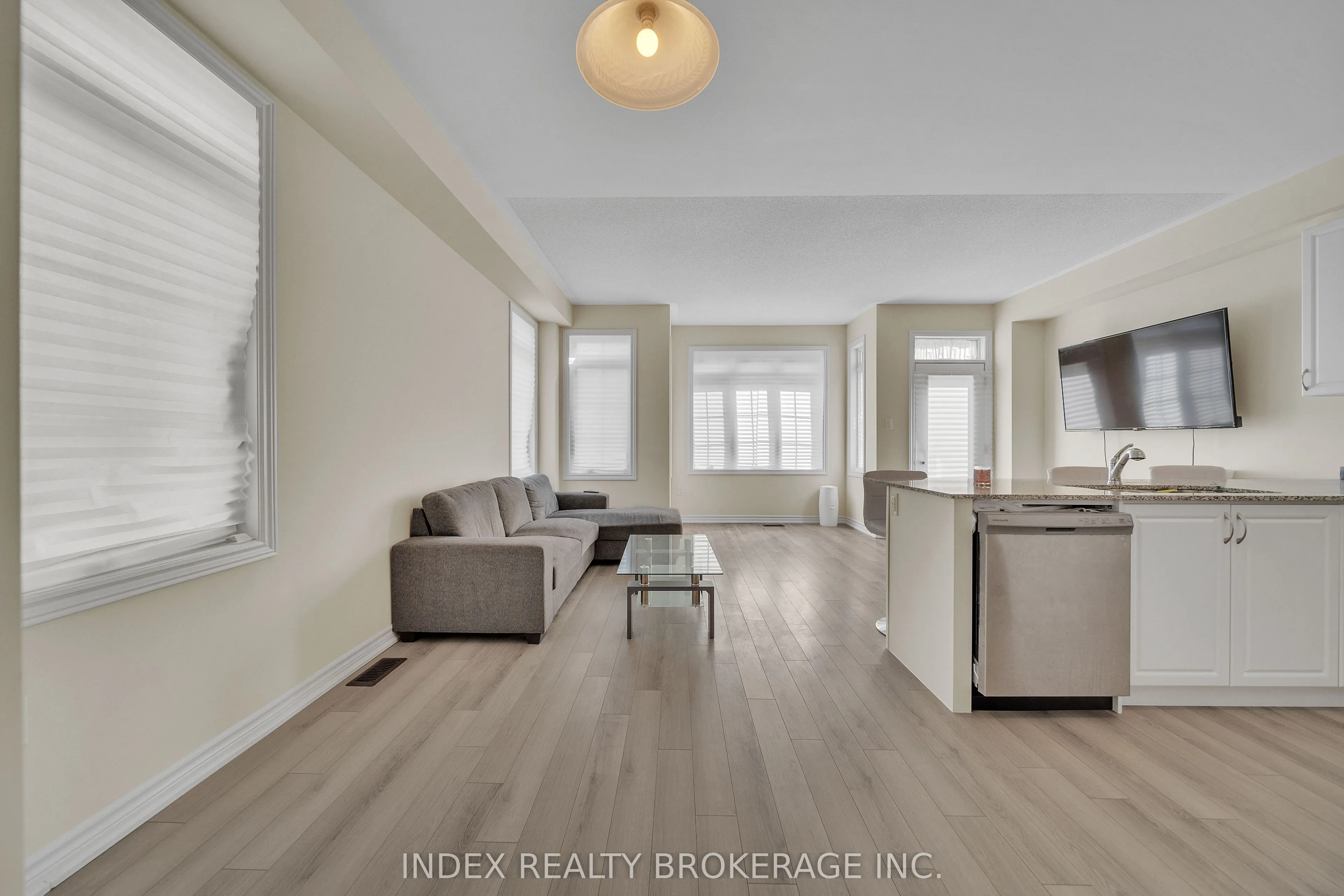 11 Steer Road
