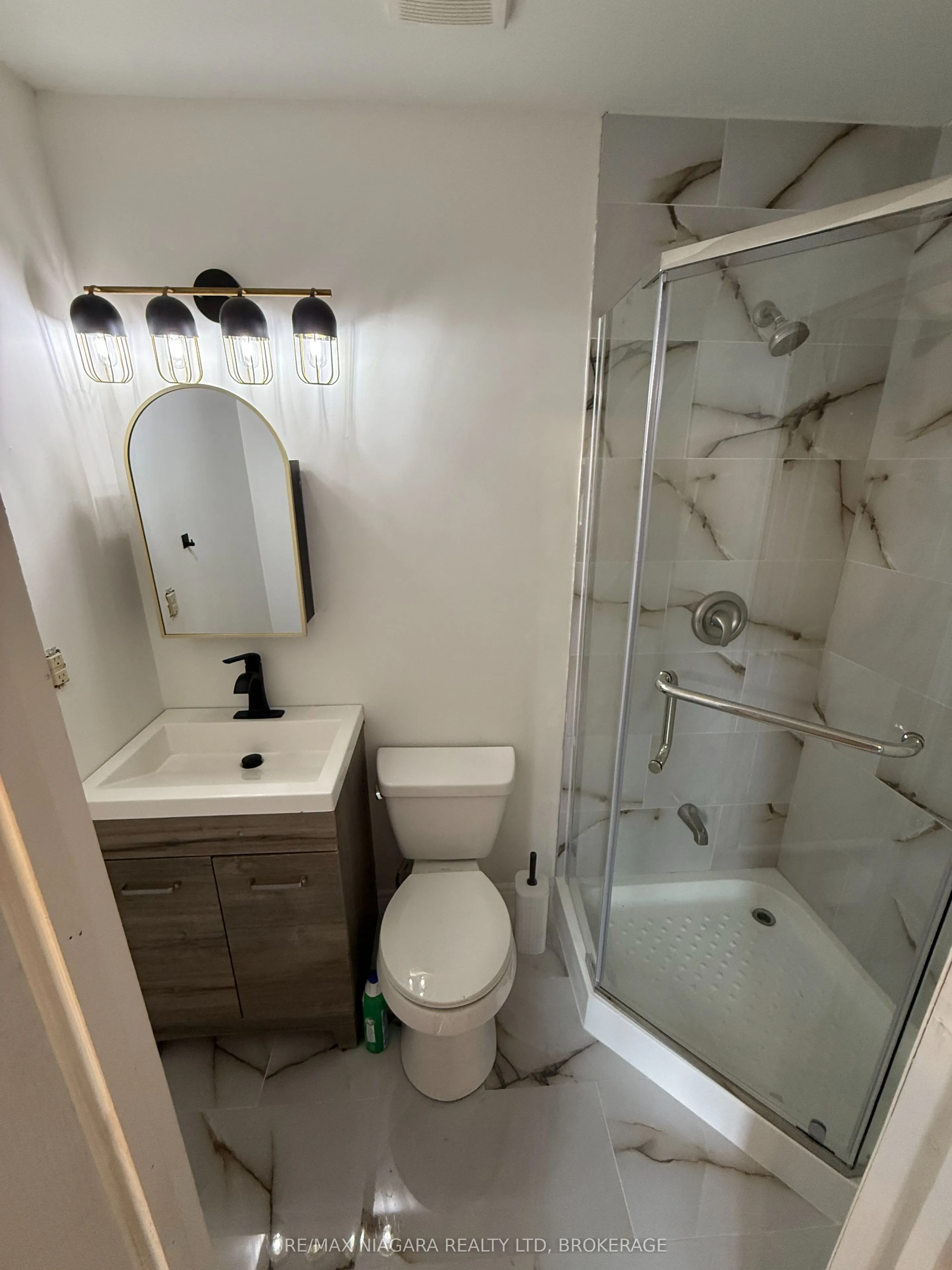 115 Kinnear Street, #3