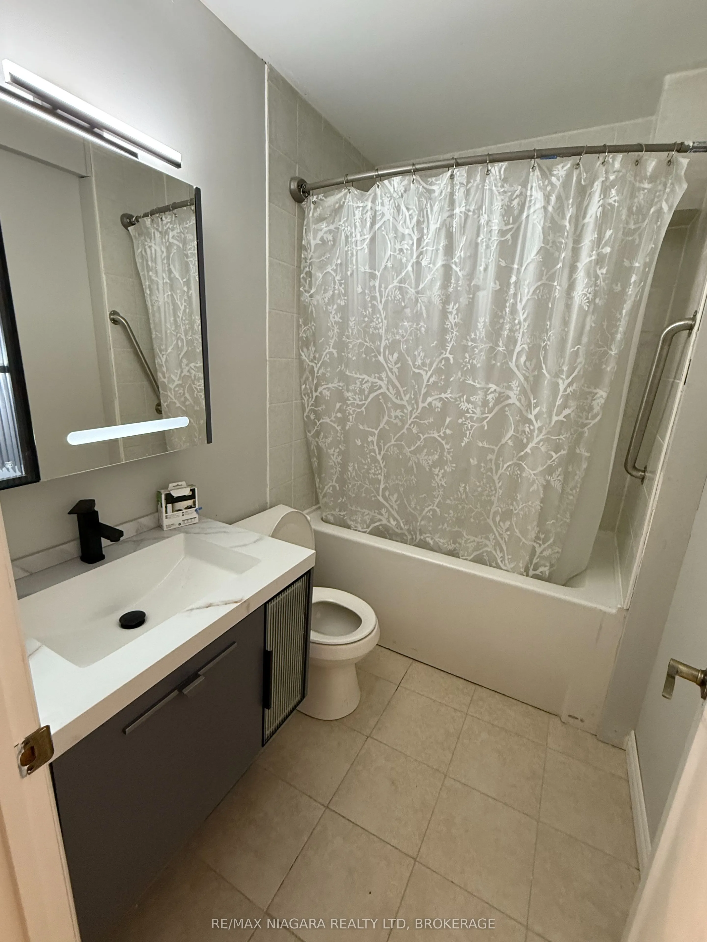 115 Kinnear Street, #3