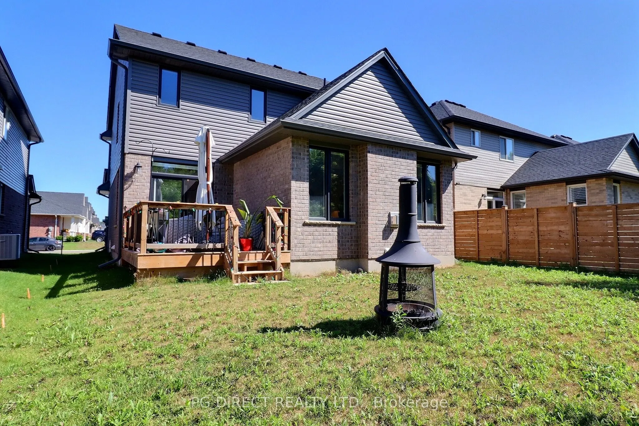 82 Livingston Drive