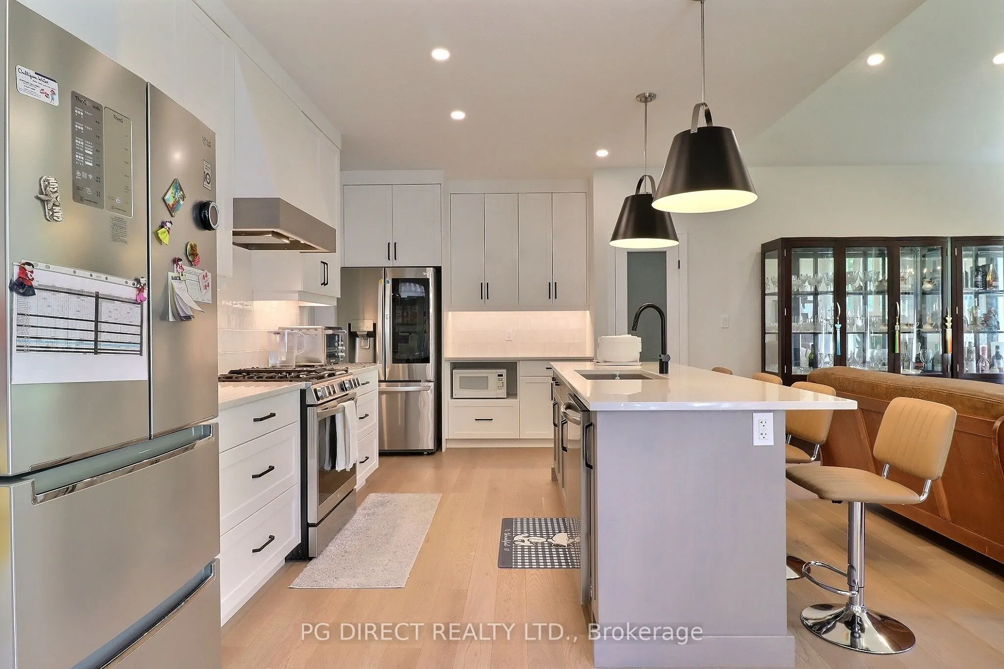 82 Livingston Drive