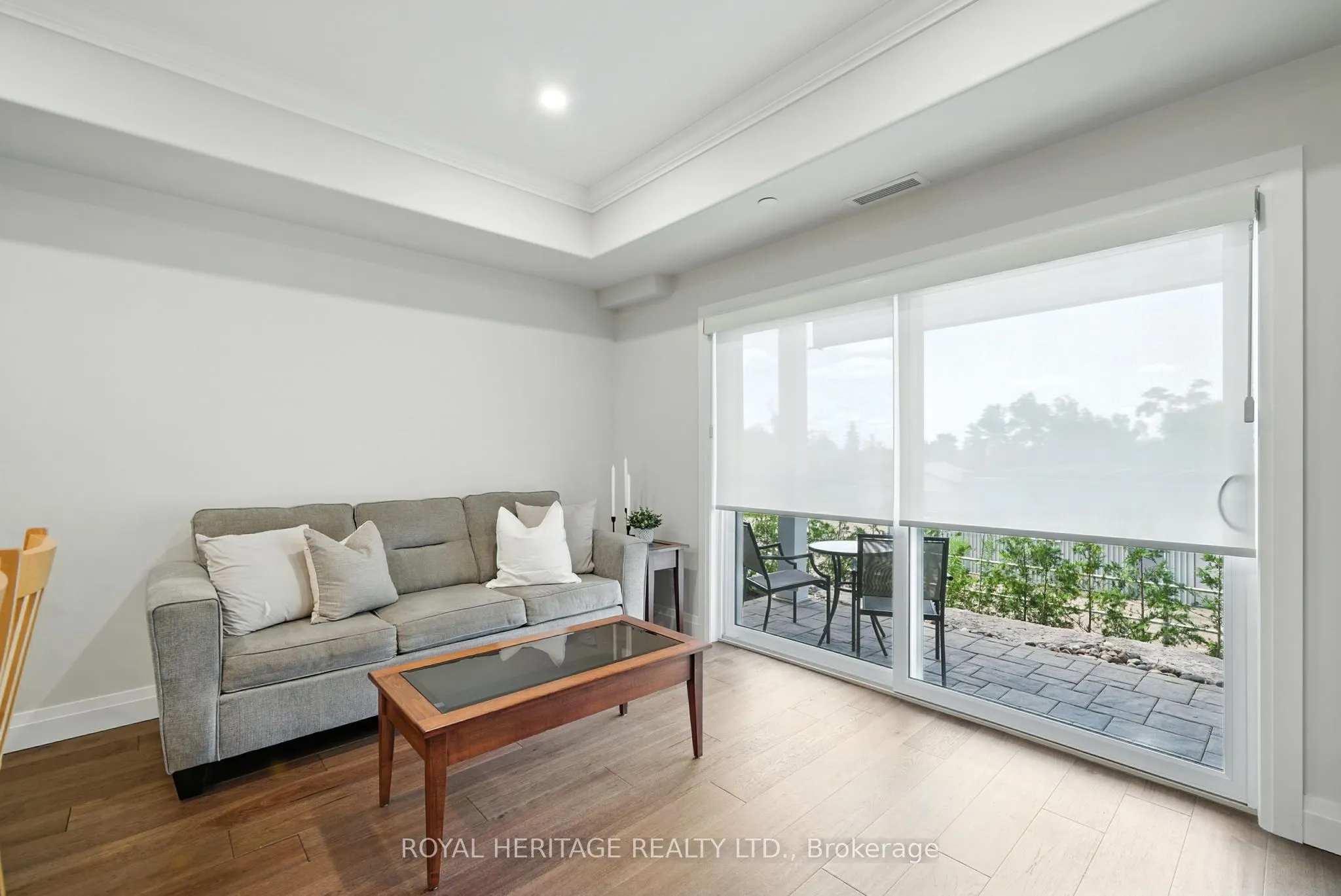 19 Hampton Lane, #103