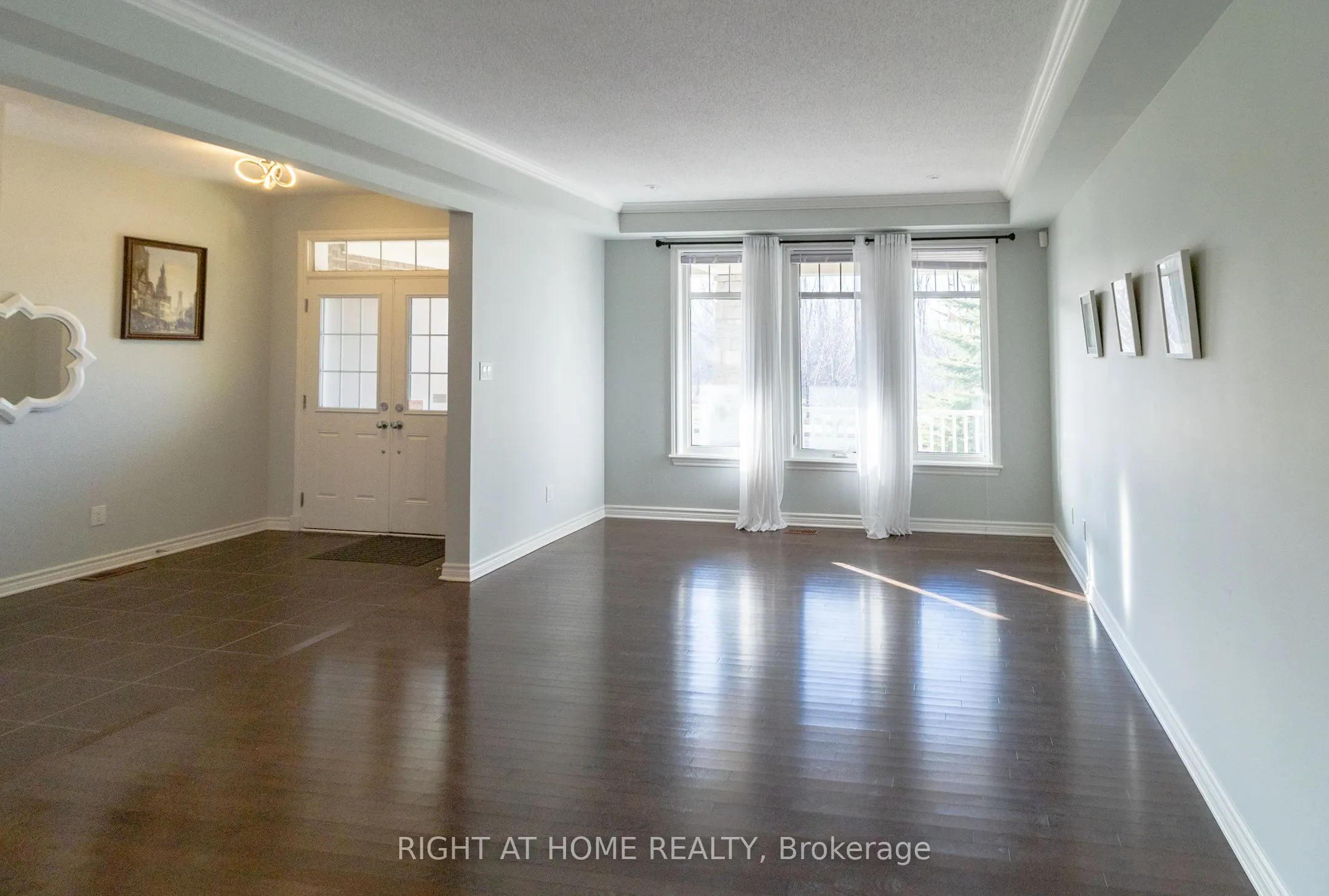 204 Cooks Mill Crescent