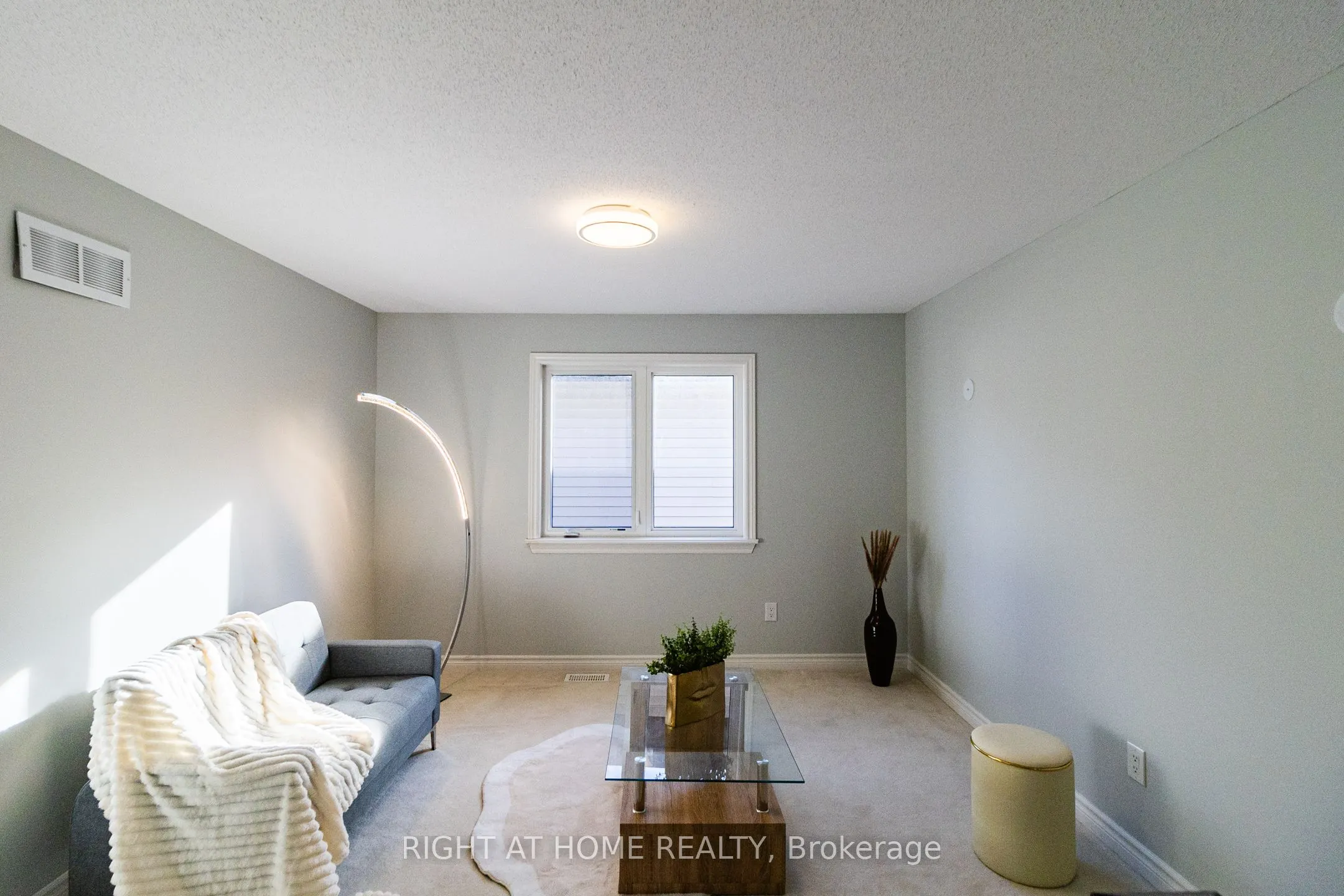 204 Cooks Mill Crescent