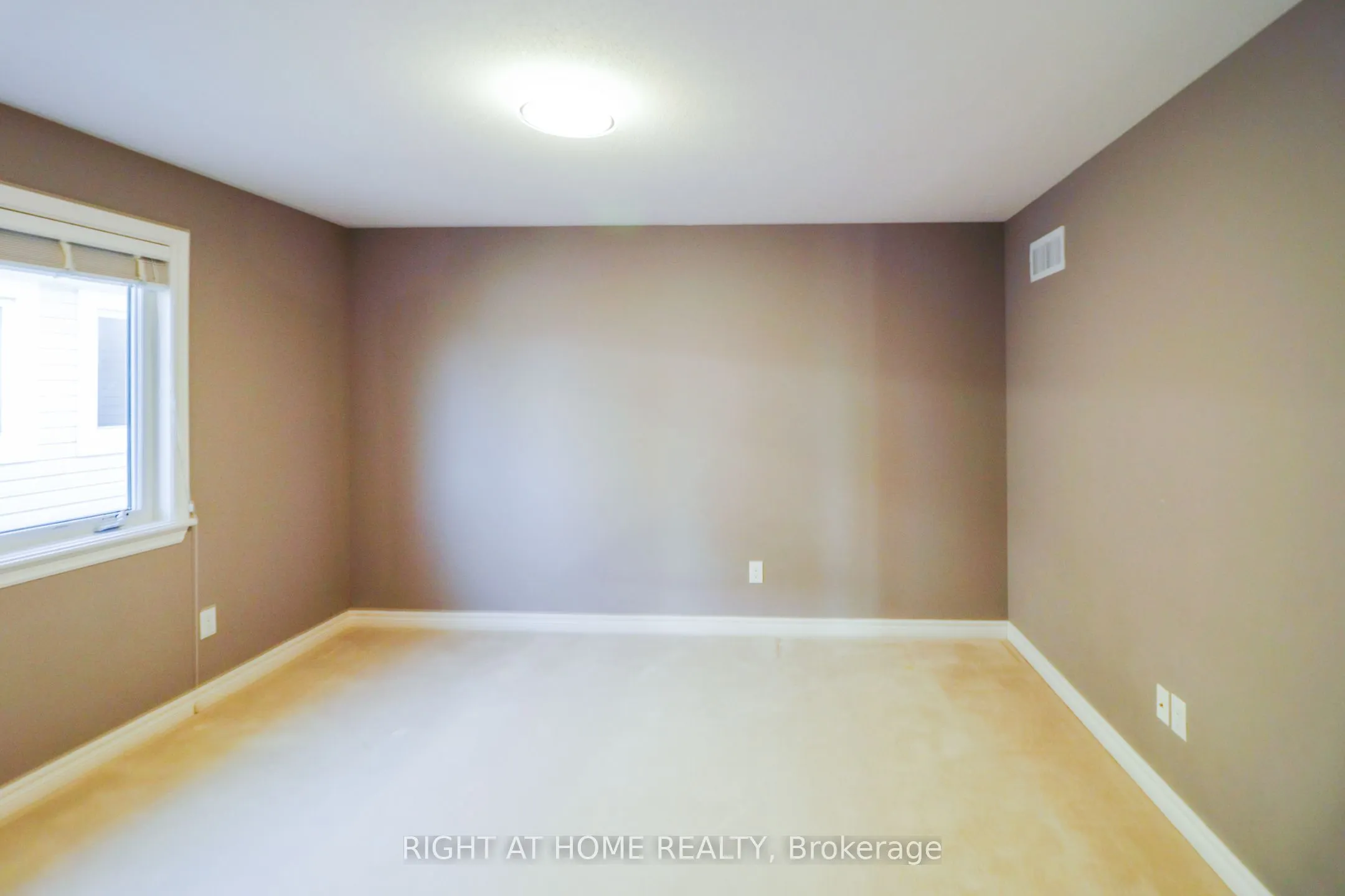 204 Cooks Mill Crescent