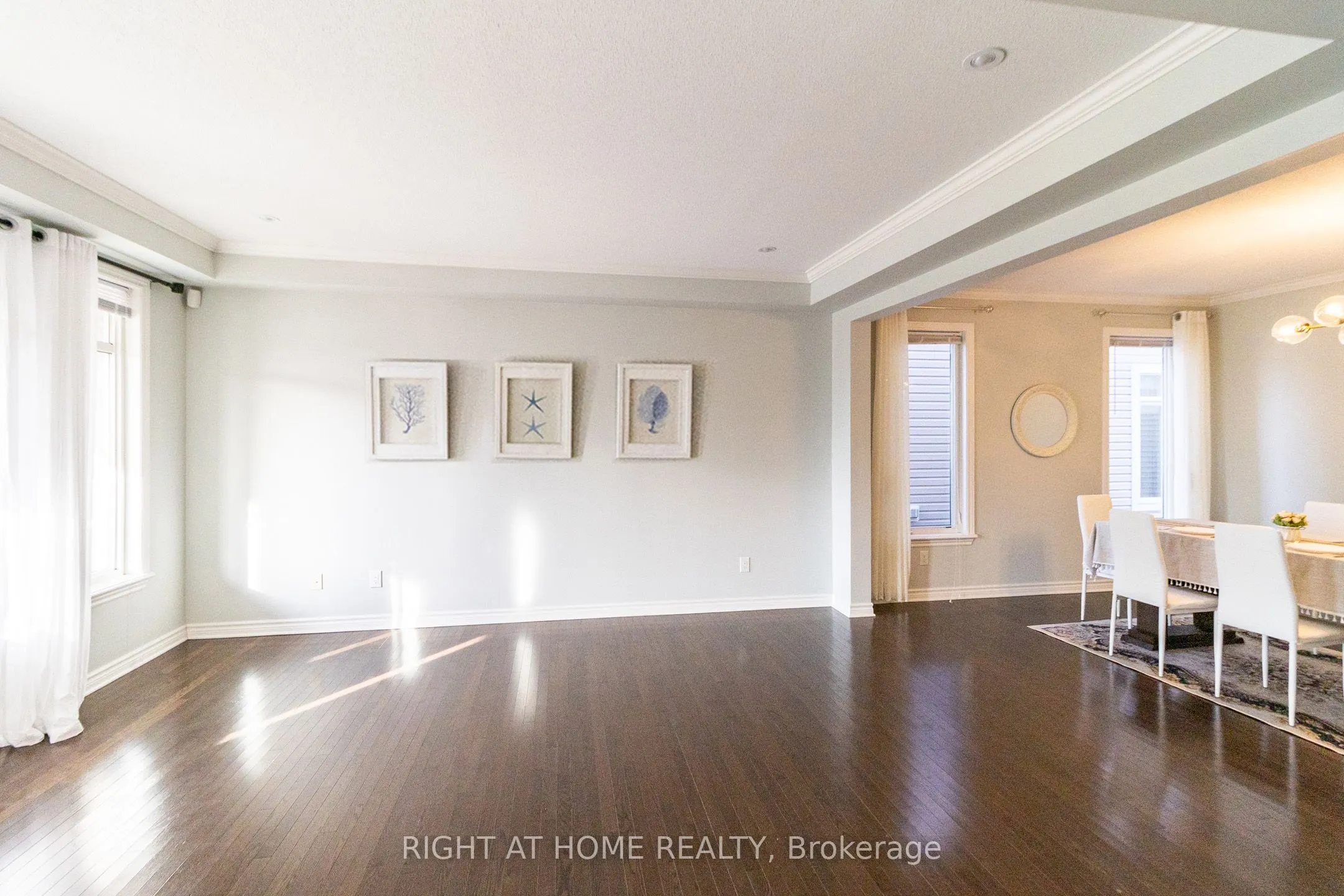 204 Cooks Mill Crescent