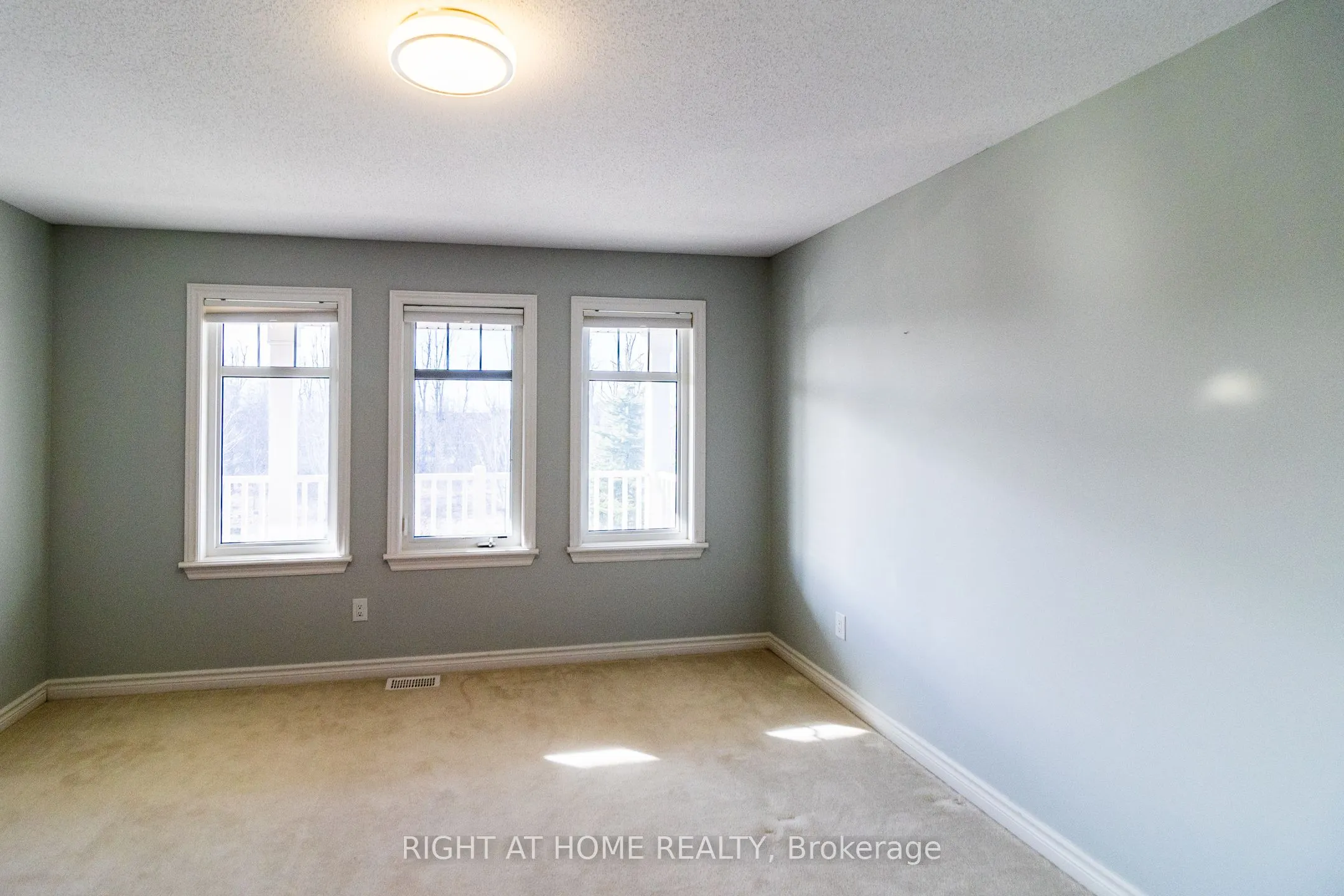 204 Cooks Mill Crescent