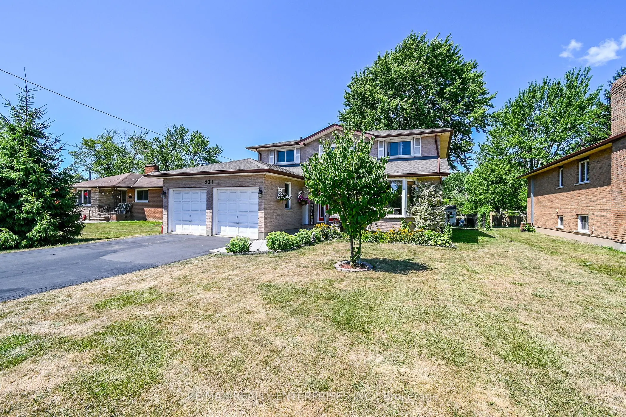 231 West Side Road