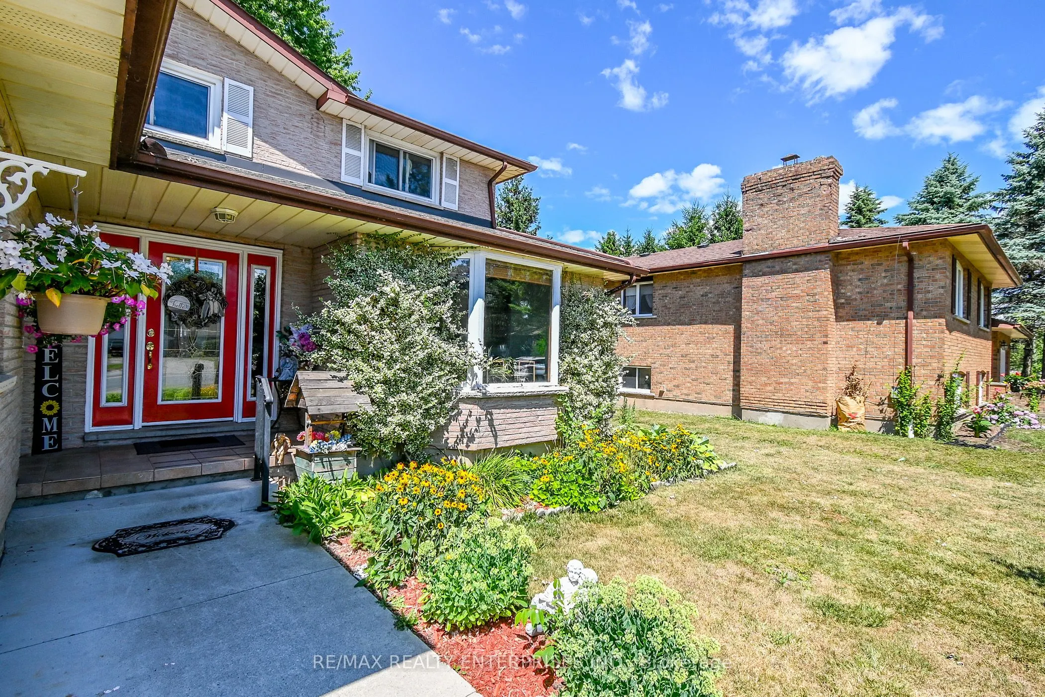 231 West Side Road