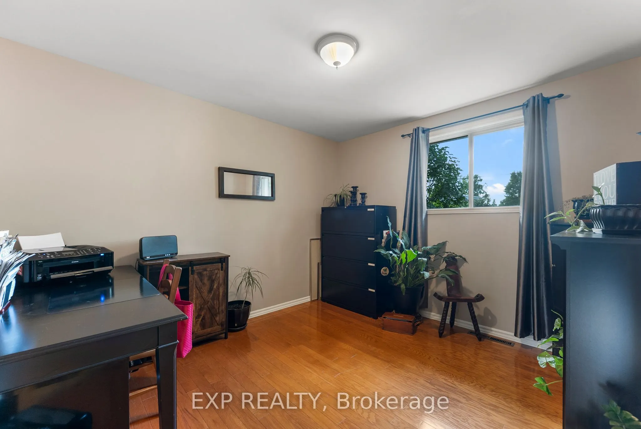 84 Graham Avenue