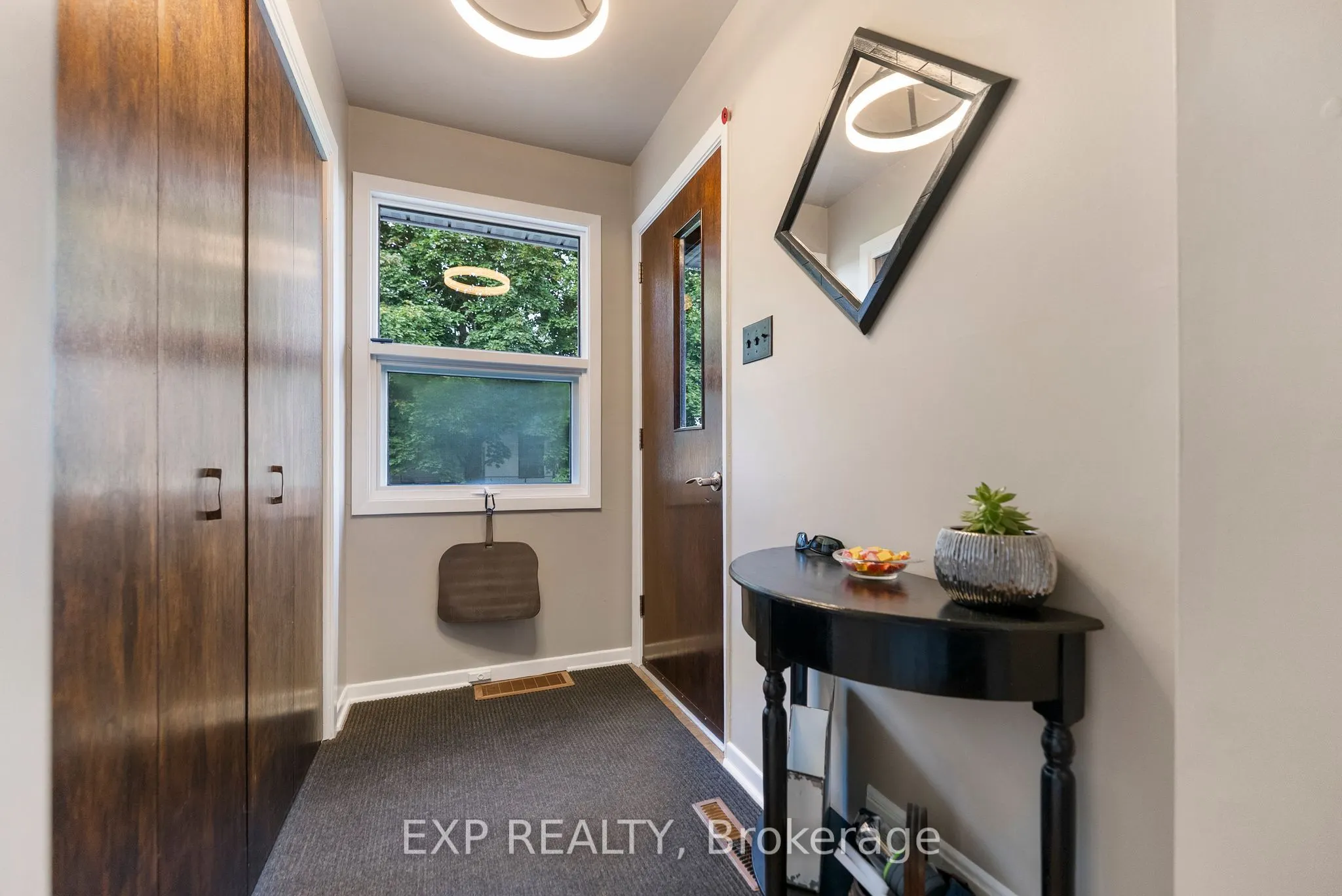 84 Graham Avenue