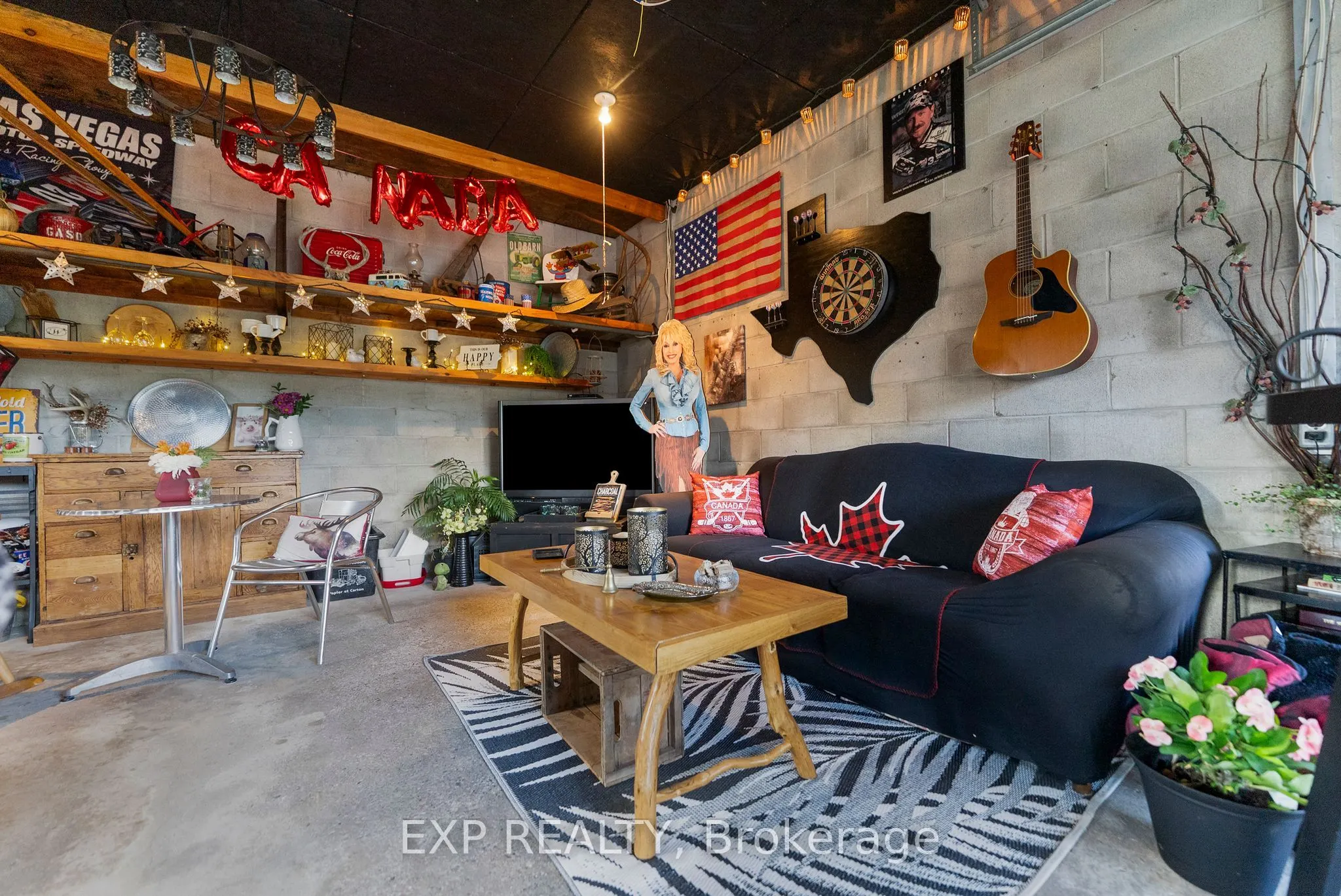 84 Graham Avenue